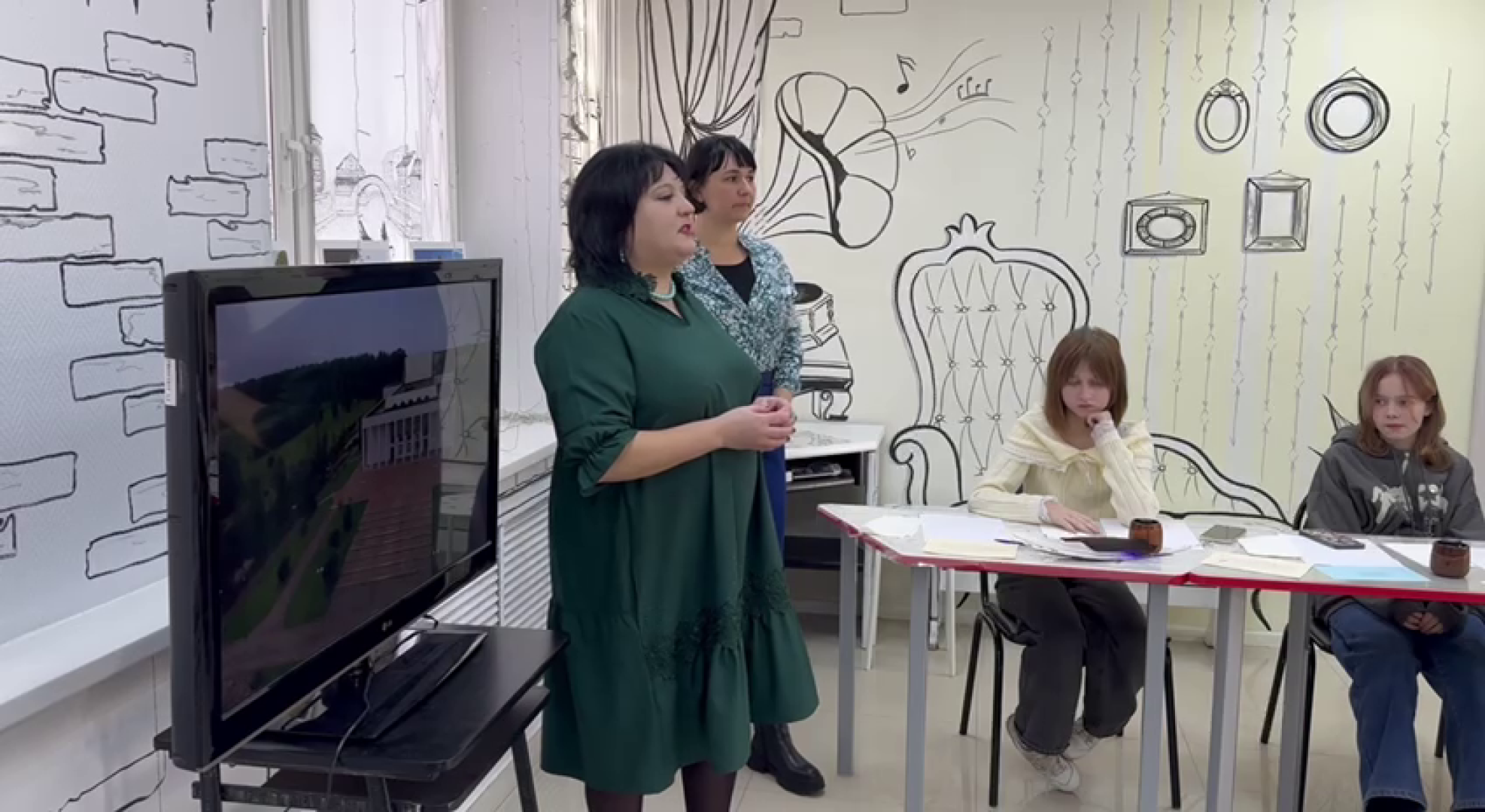 реутов, вертикалки, культура, библиотека, презентация книги, пушкинские дни,