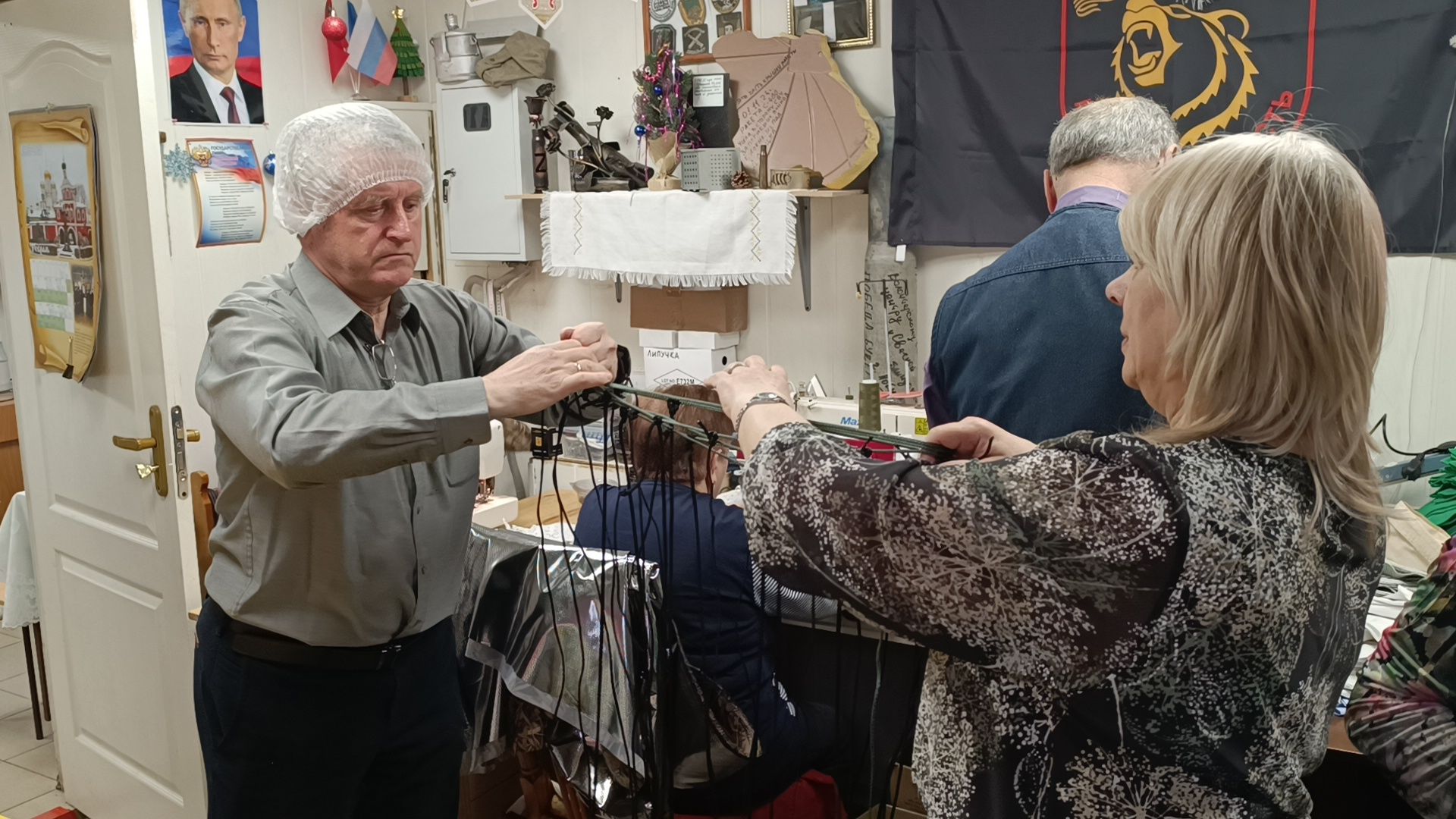 лобня, волонтеры, шторы, дроны,