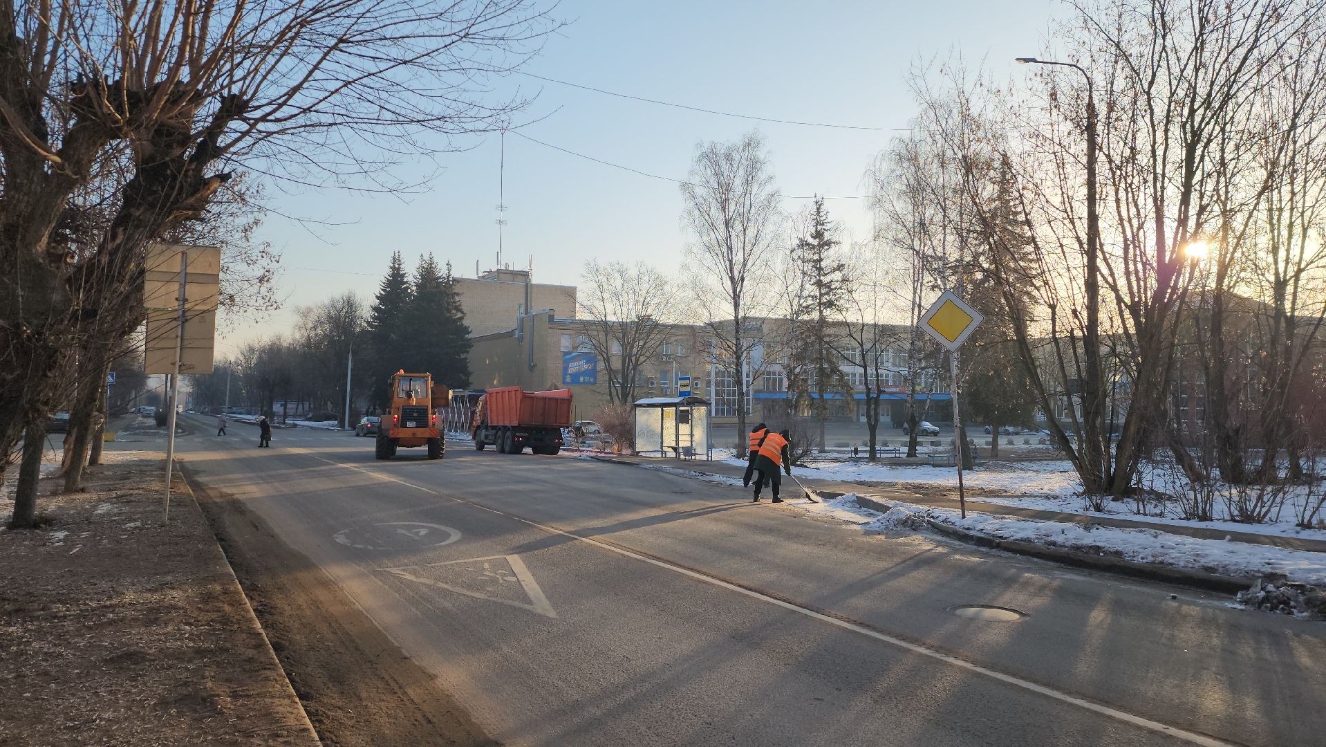 серпухов, улица физкультурная, микрорайон имени ногина, комбинат благоустройства, уборка дорог, вертикалки,