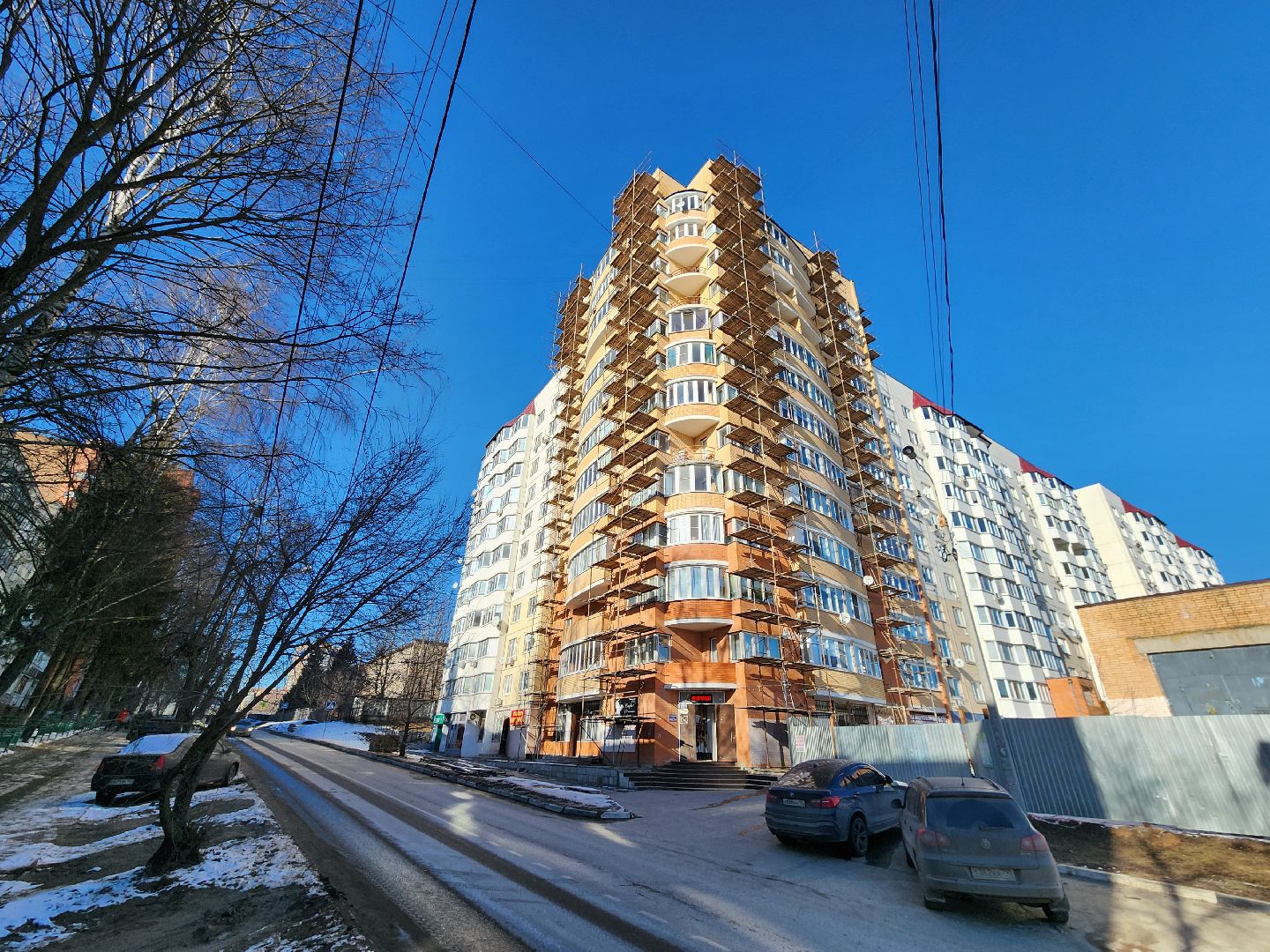 Чехов, улица Дружбы 1а, жилой дом, капитальный ремонт фасада, реконструкция фасада, обновление наружных стен, фонд капитального ремонта мо, несущая способность фасада, теплоизоляция, гидроизоляция, вертикалки,