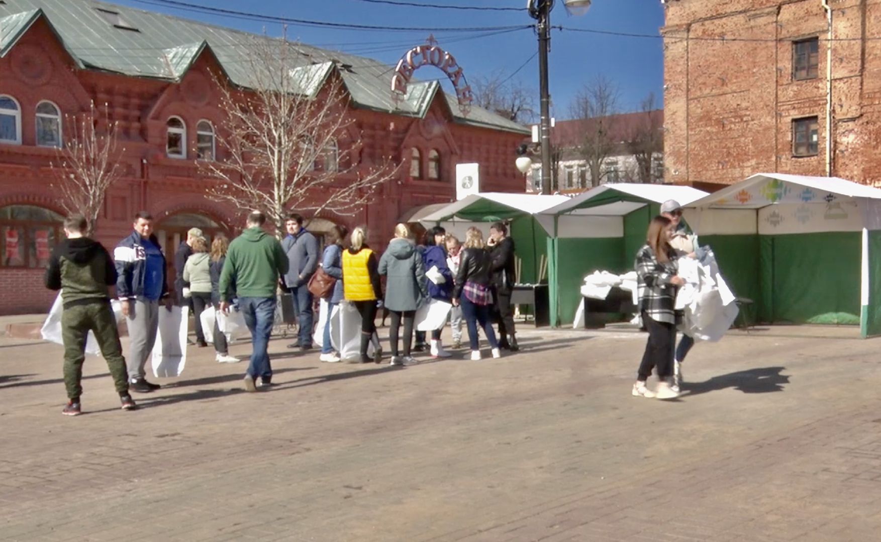 Клин, благоустройство, субботник, люди, месяц чистоты