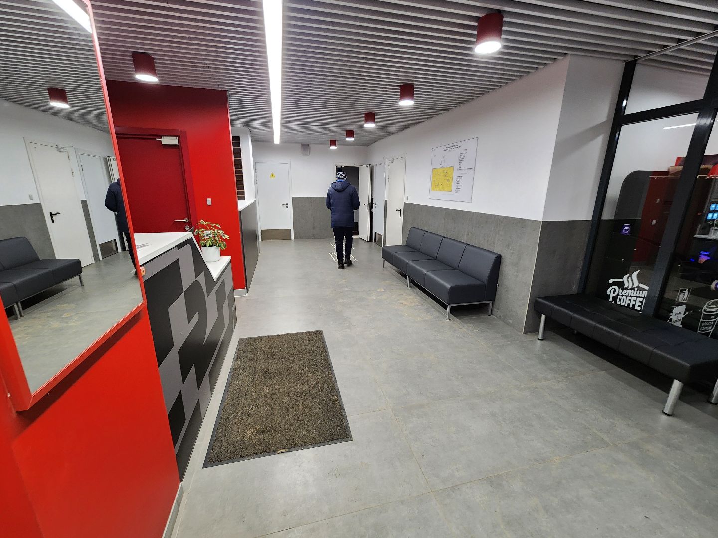 Чехов, стадион Гидросталь, спортивная школа Витязь, футболисты, тренировки, занятия, реконструкция стадиона, обновление стадиона, губернатор московской области, программа Спорт Подмосковья,