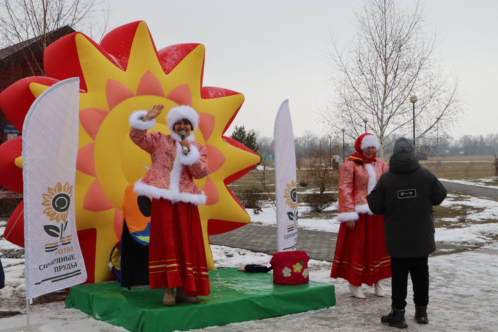 масленица, чучело, серебряные пруды, парк серебряный, масленичные гуляния,