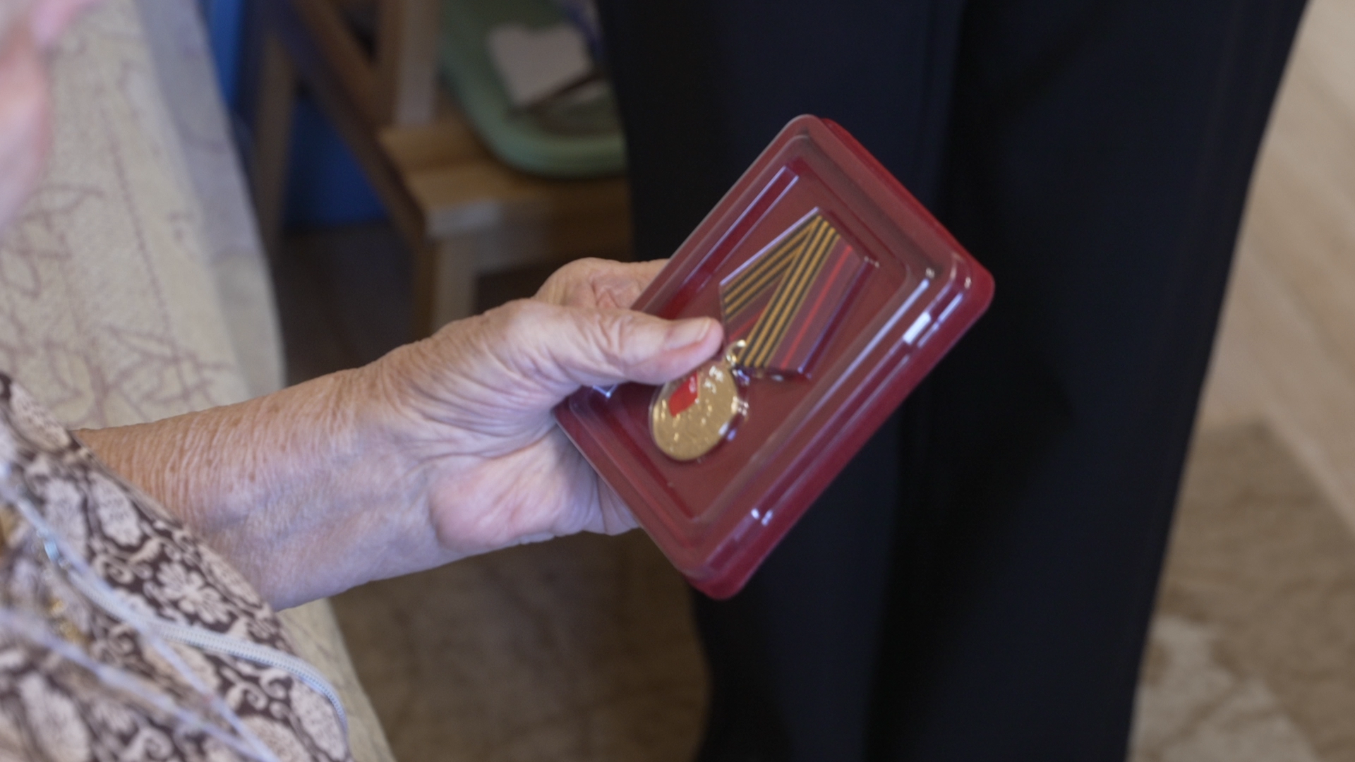 медаль труженику тыла, 80 лет Победе, юбилейная медаль 80 лет победы, Власиха ветераны ВОВ, вертикалки,