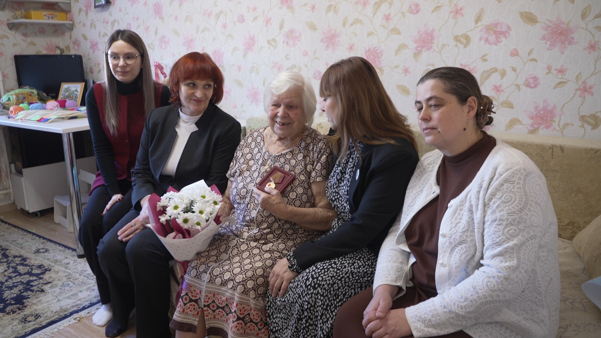 медаль труженику тыла, 80 лет Победе, юбилейная медаль 80 лет победы, Власиха ветераны ВОВ, вертикалки,