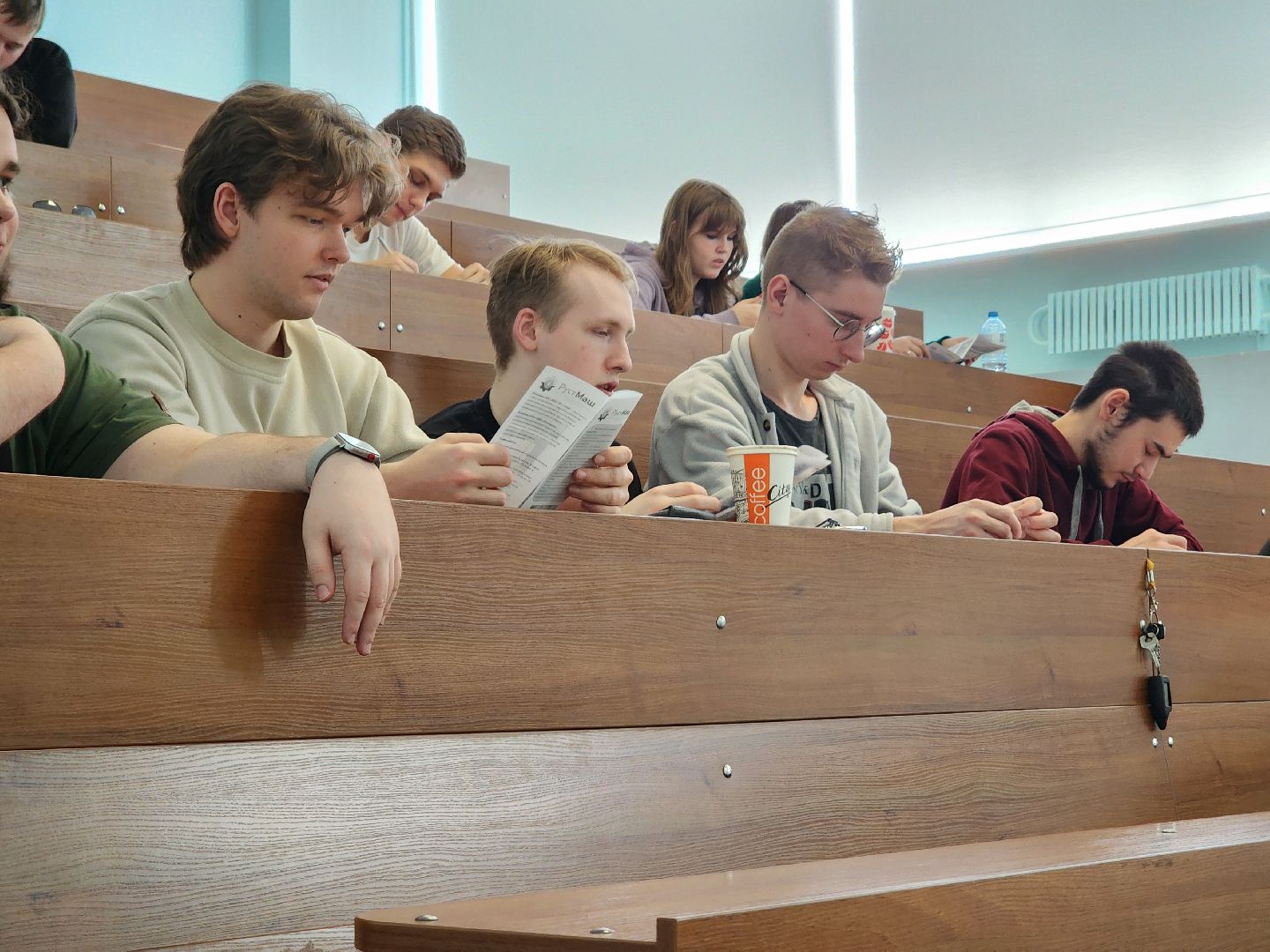 Дубна, Университет дубна, студенты, трудоустройство, инженеры, конструкторы, вертикалки,