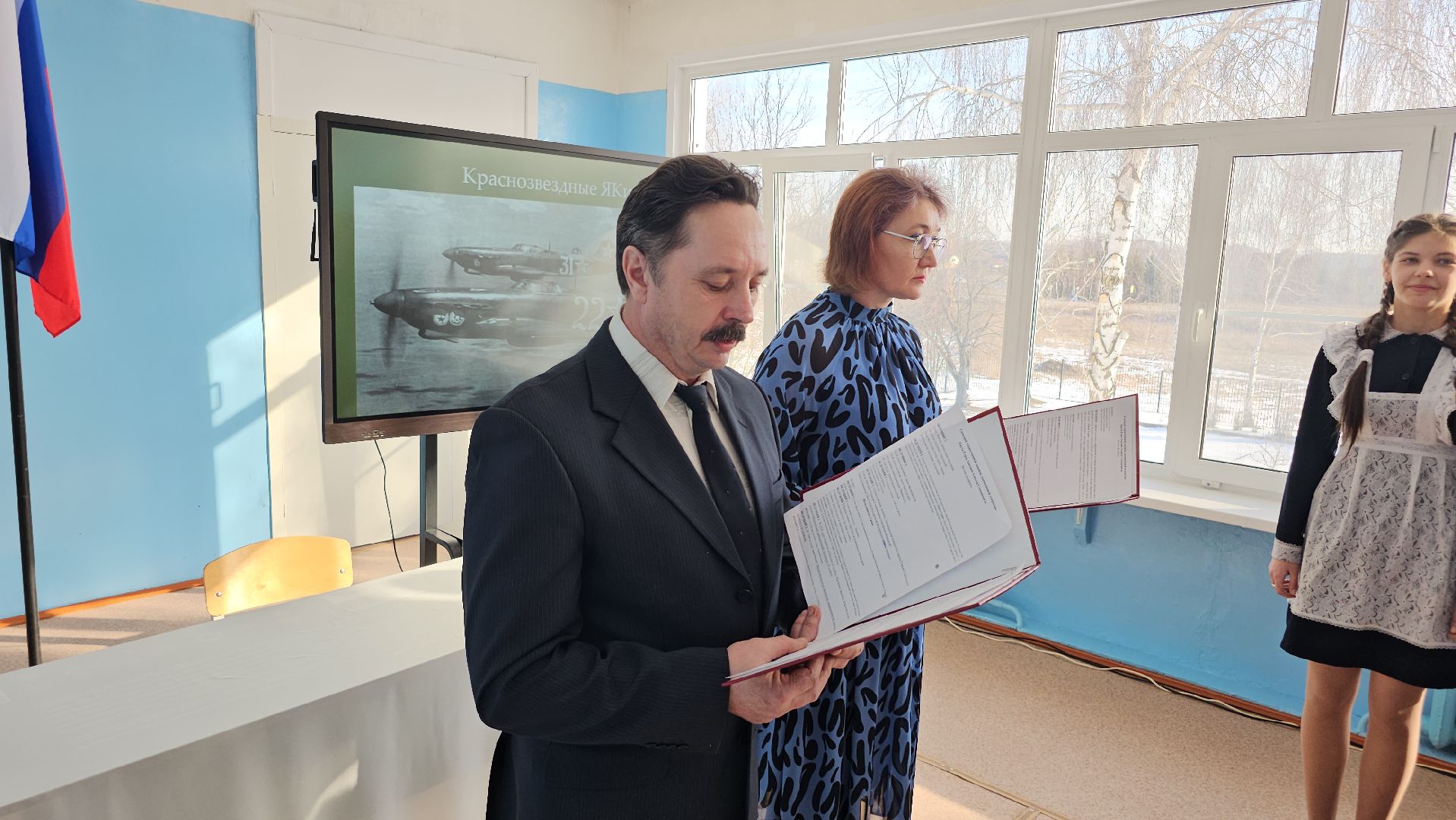 вертикалки, луховицы, парта героя, образование, школа,