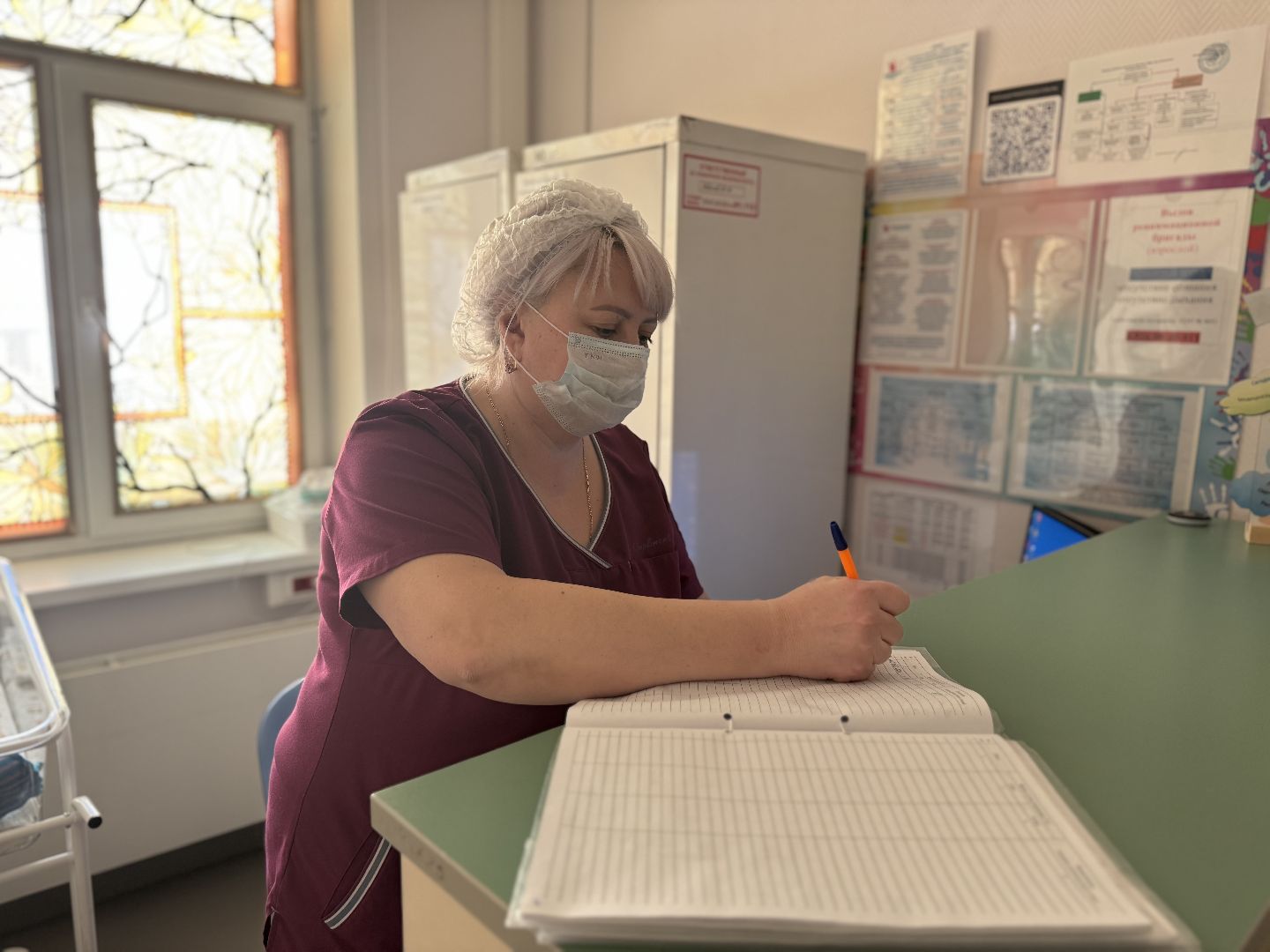 Музыкотерапия, видновский перинатальный центр, недоношенные дети, новорожденные, вертикалки,