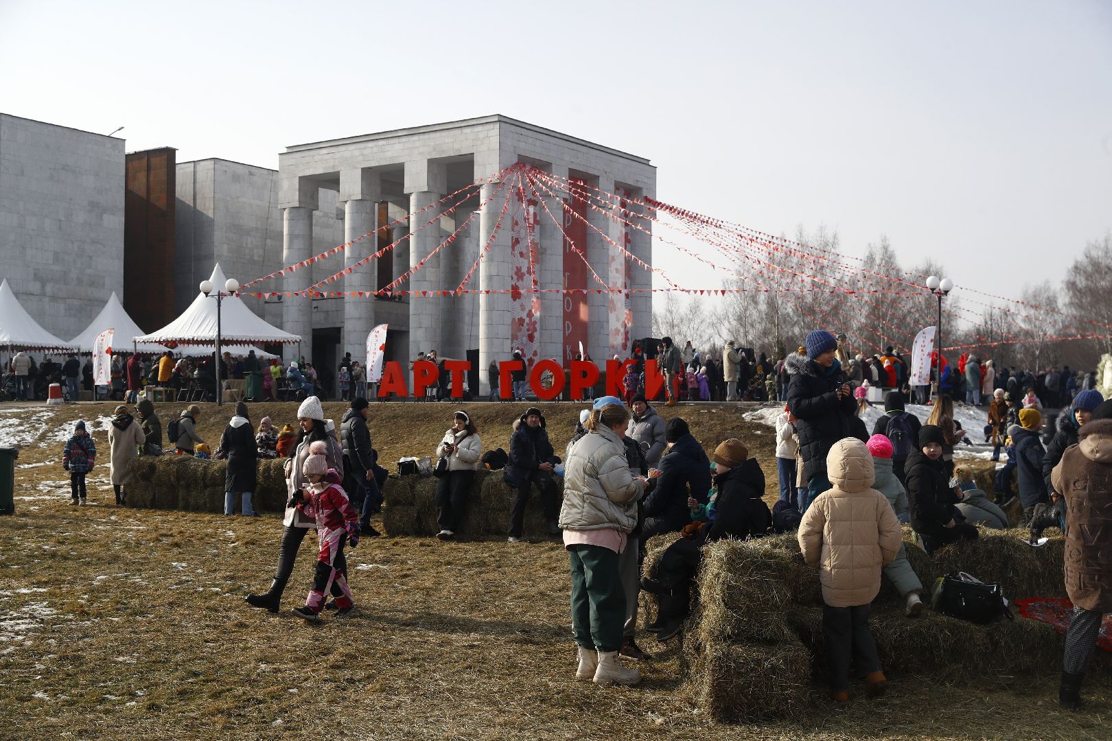 Арт-Масленица, Самое высокое чучело России, Масленичный фестиваль, масленичные гуляния, музей заповедник горки ленинские,