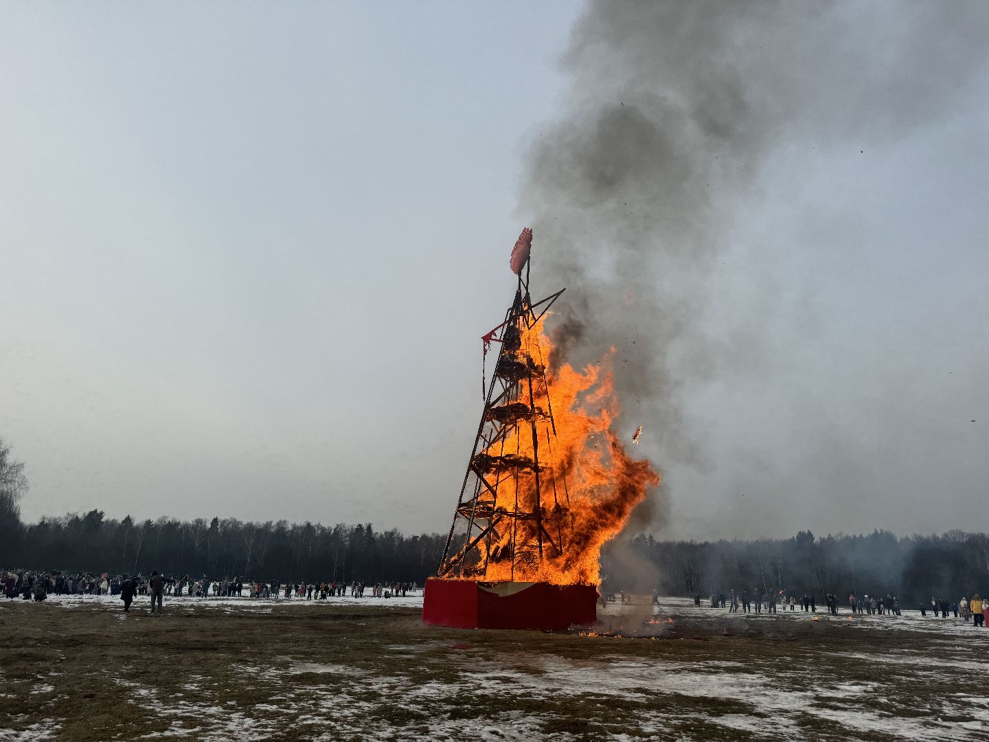 самое высокое чучело россии, Арт-Масленица, музей заповедник горки ленинские,