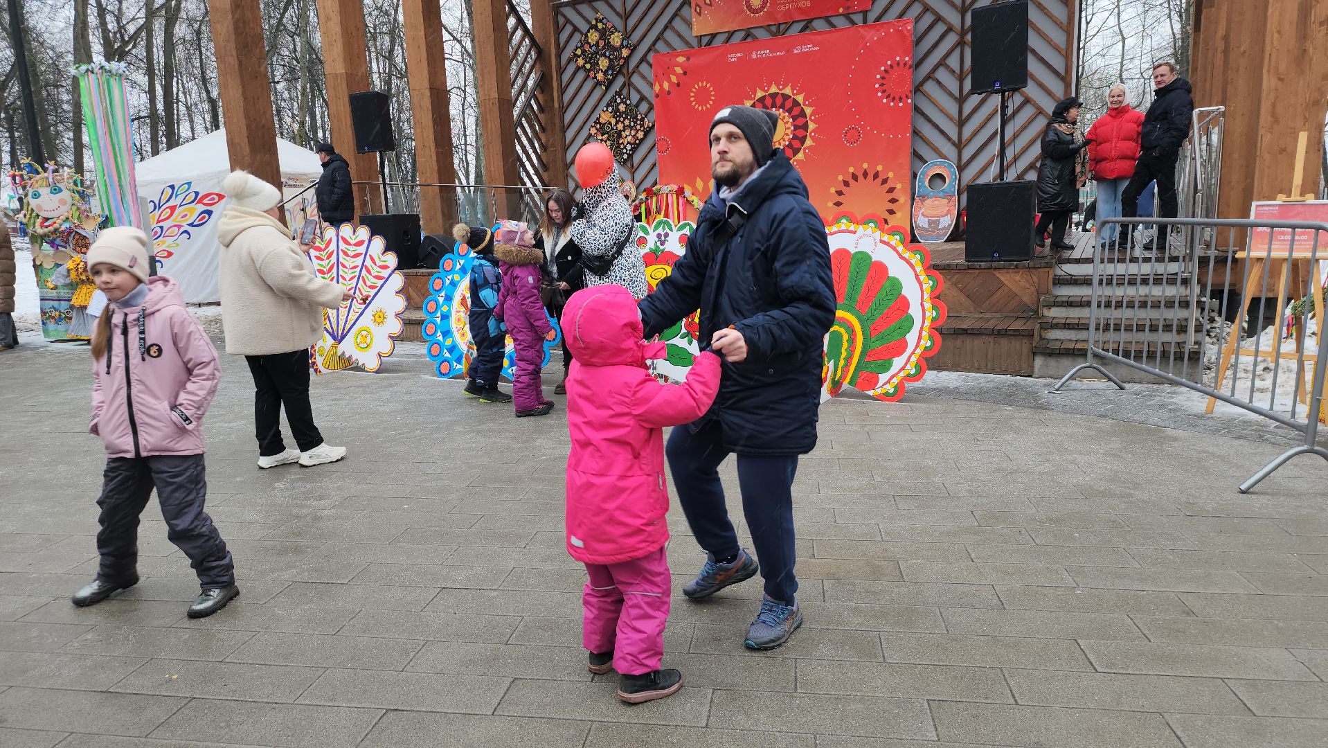 серпухов, парк имени олега степанова, проводы русской зимы, масленица, прощеное воскресенье, вертикалки