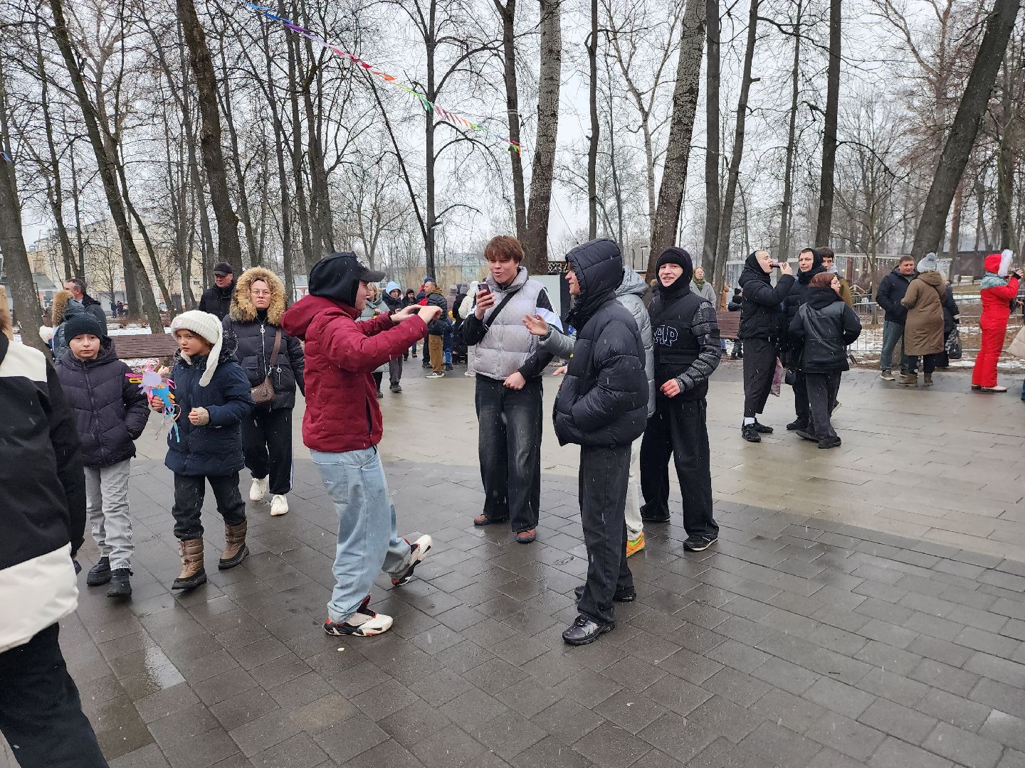 серпухов, парк имени олега степанова, проводы русской зимы, масленица, прощеное воскресенье, вертикалки