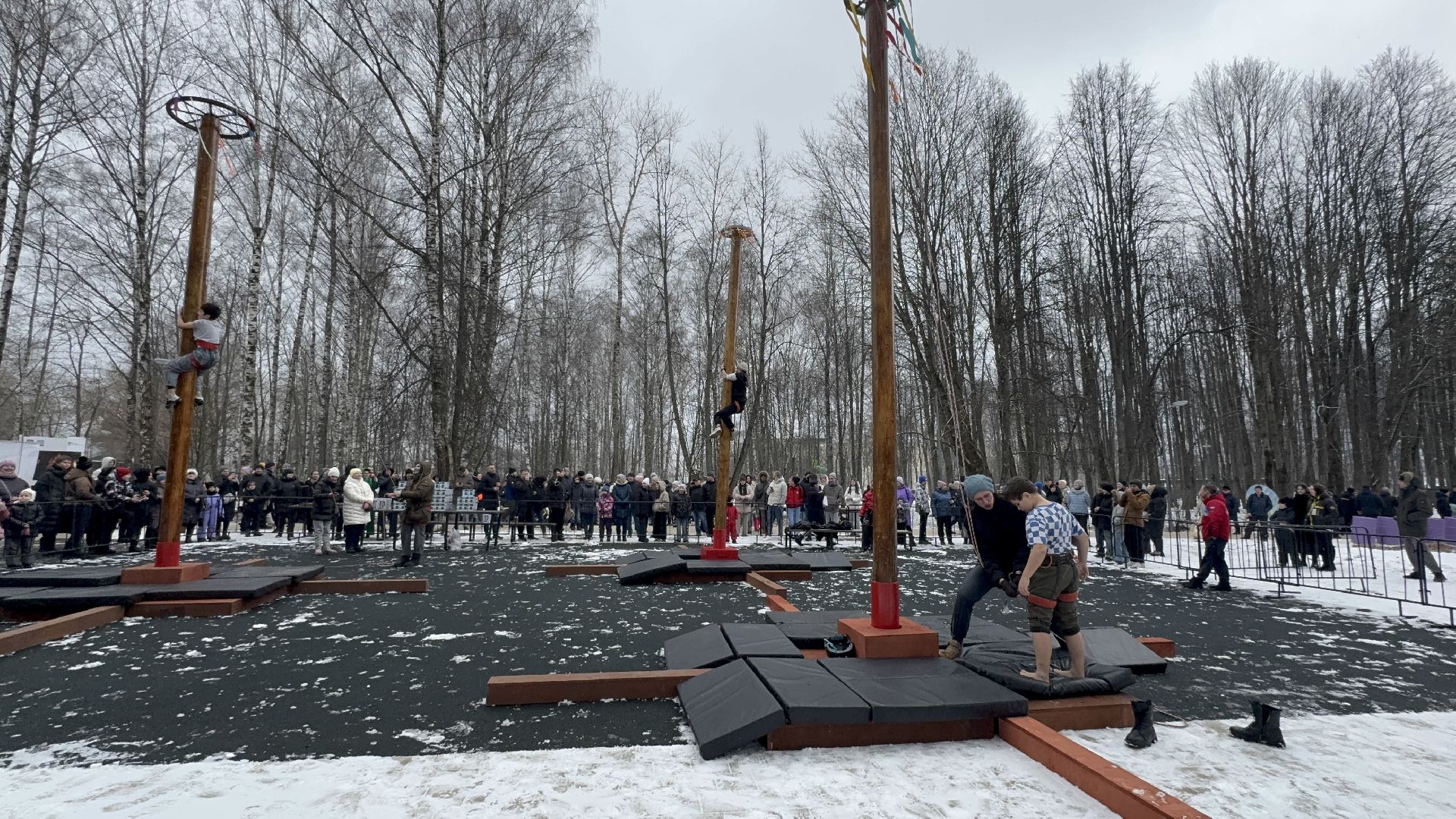 солнечногорск, масленичный столб, жители, праздник, подарки, вертикалки,