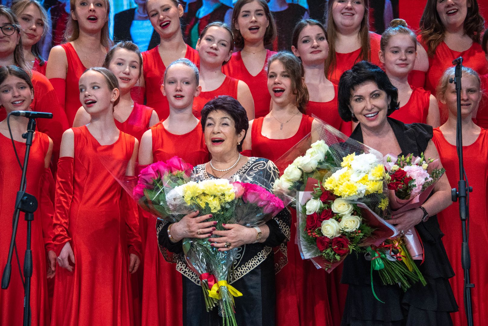 Балашиха, 50-летие Кантилены, музыкально-хоровая студия, юбилейный концерт, хор, музыка, первые гастроли, ДК Балашиха