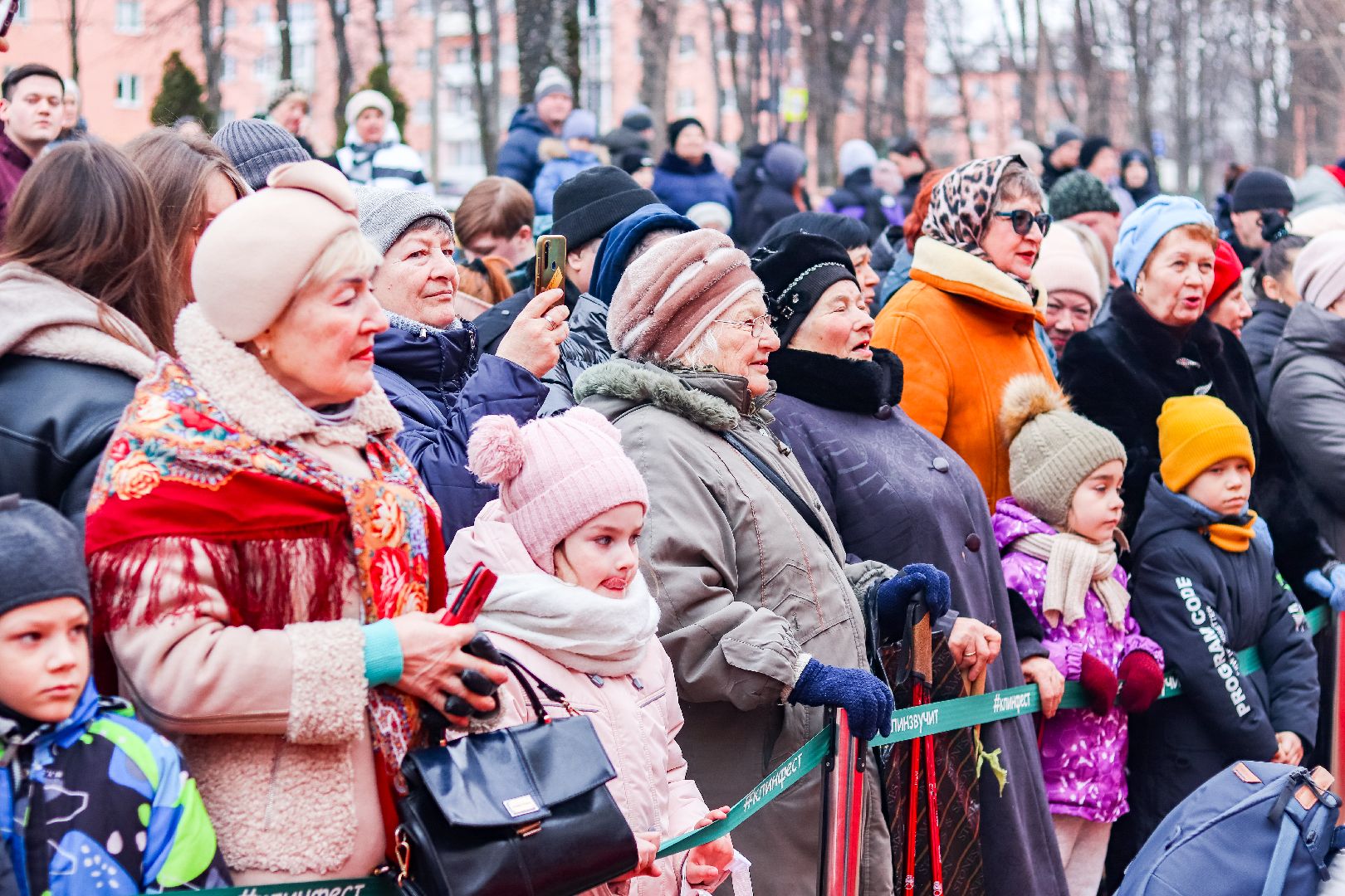 Клин, общество, культура, Масленица, блины, конкурсы, Подмосковье, вертикалки,