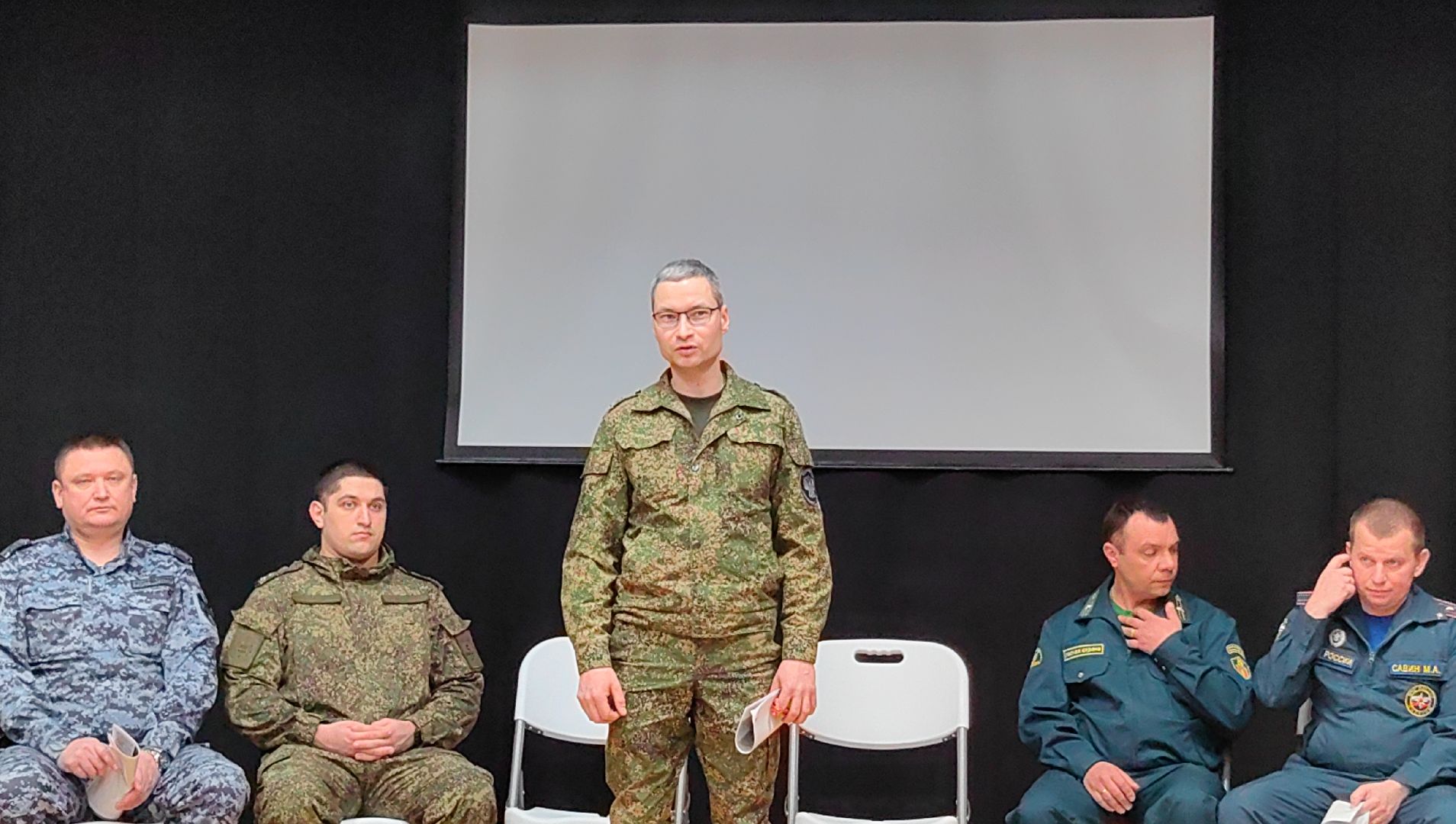 профессия, школьники, абитуриенты, кинолог, спасатель, вертикалки,