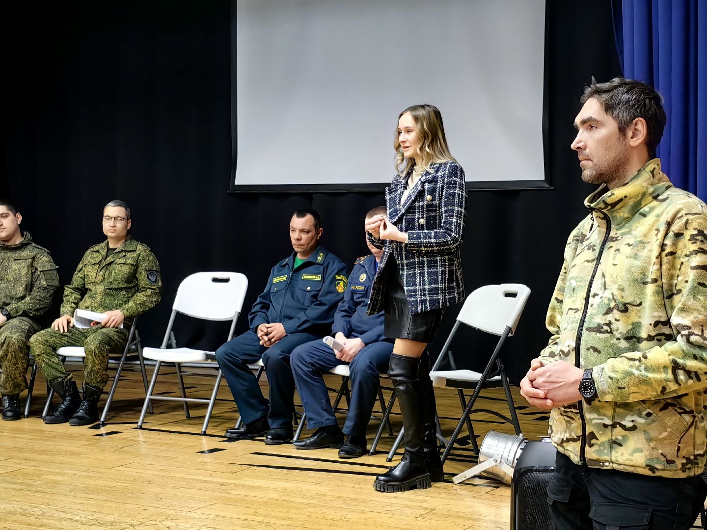 профессия, школьники, абитуриенты, кинолог, спасатель, вертикалки,