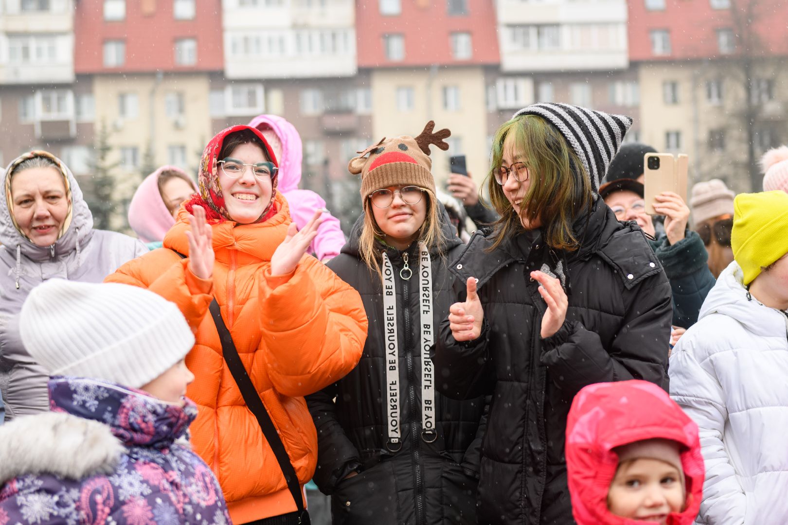 масленица, праздничные гуляния, блины, лыткарино, общество, скоморох, вертикалки,
