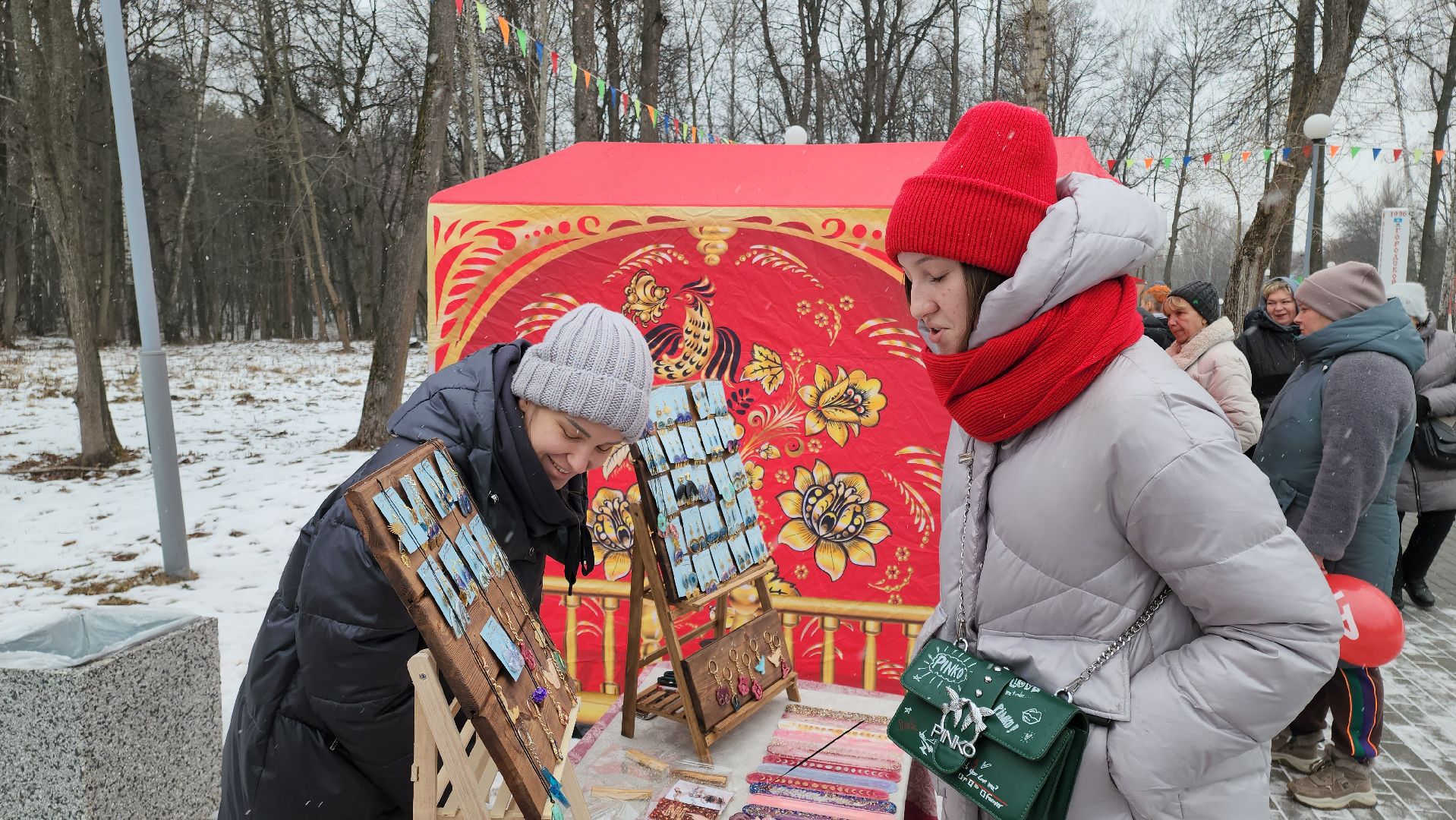 кашира, парк, ярмарка, масленица, украшения, вертикалки,