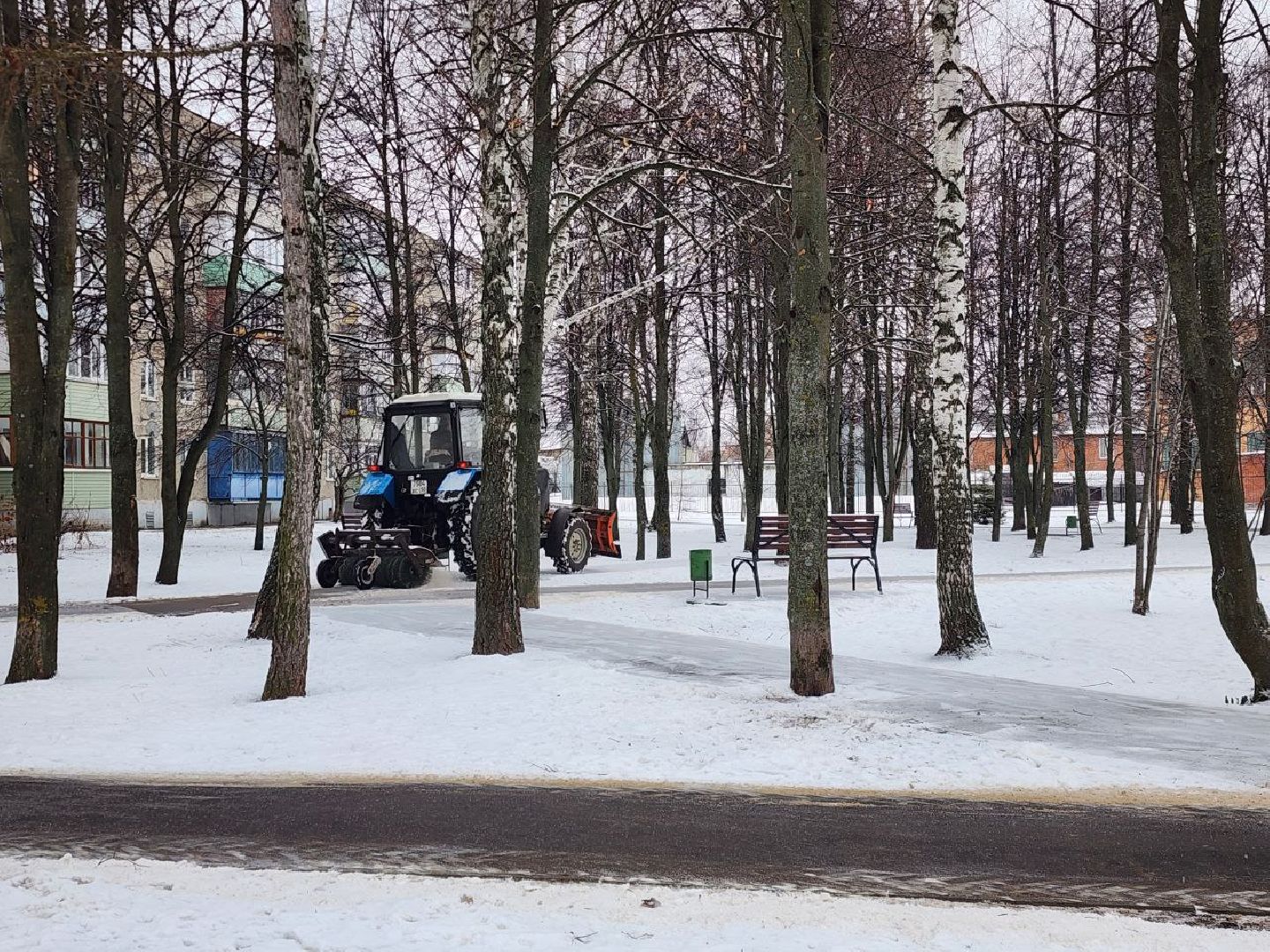 серебряные пруды, благоустройство, мбу бдх, уборка тротуаров,