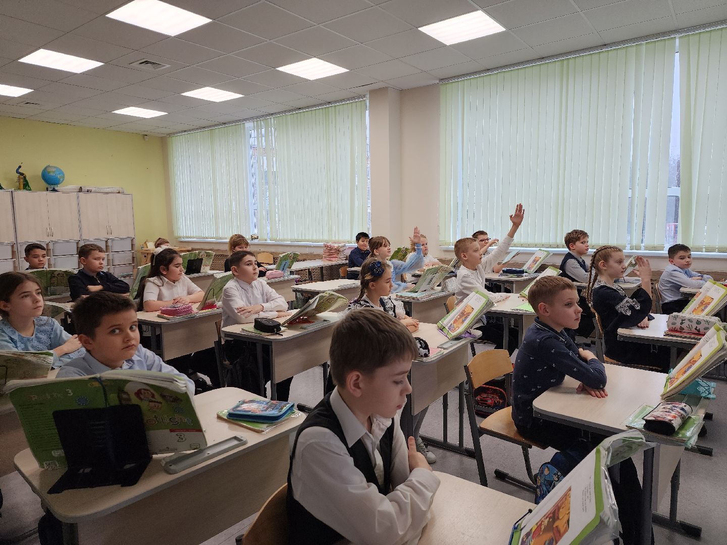 серпухов, подмосковье, молодой учитель, школа 9, образование,