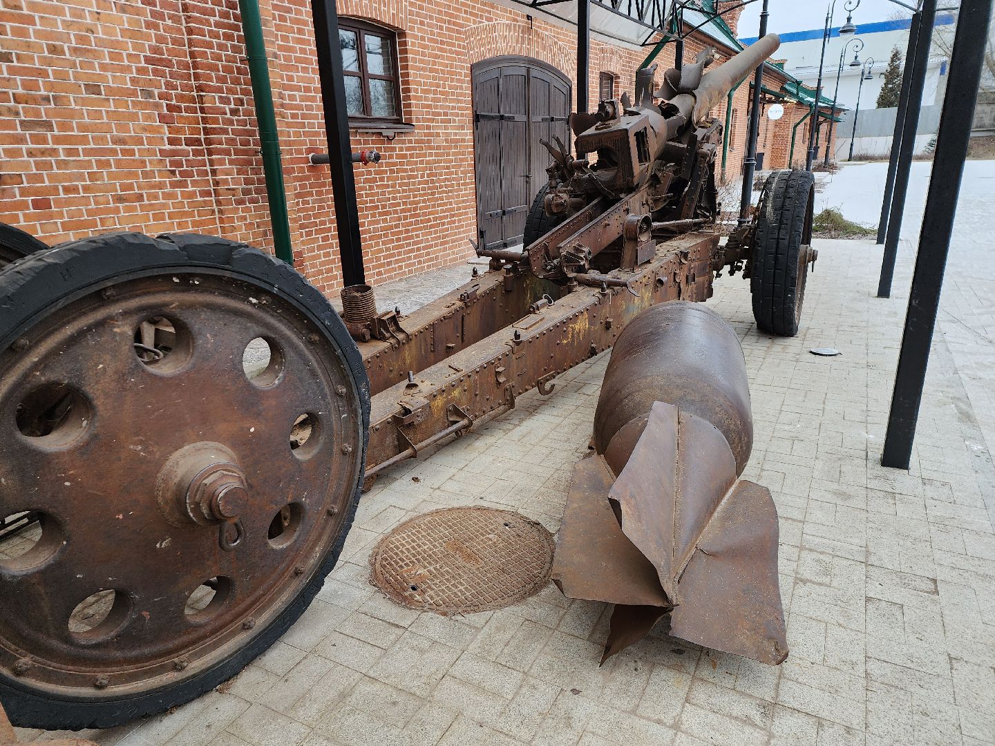 серпухов, подмосковье, СИХМ, неразорвавшийся снаряд,