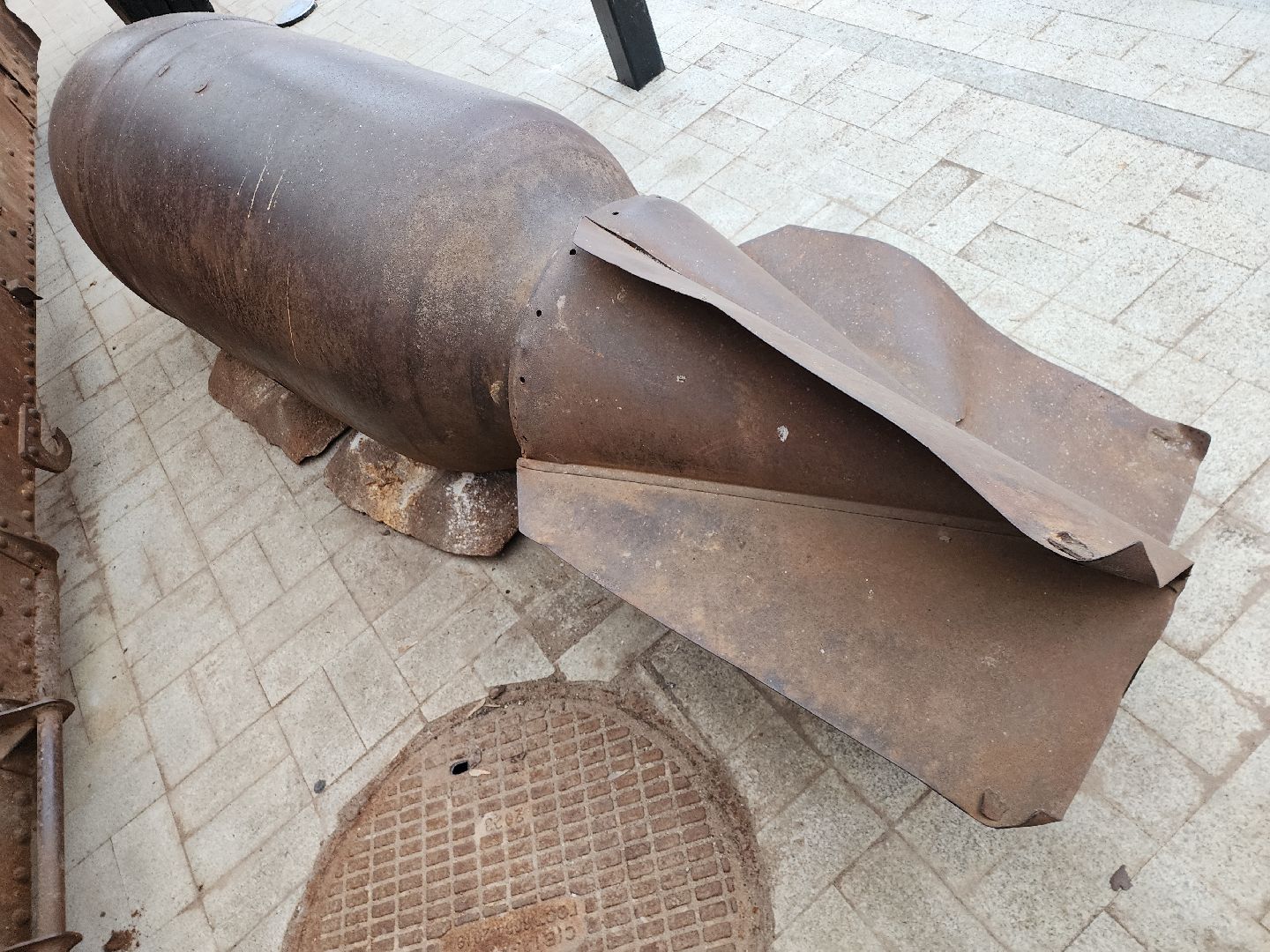 серпухов, подмосковье, СИХМ, неразорвавшийся снаряд,