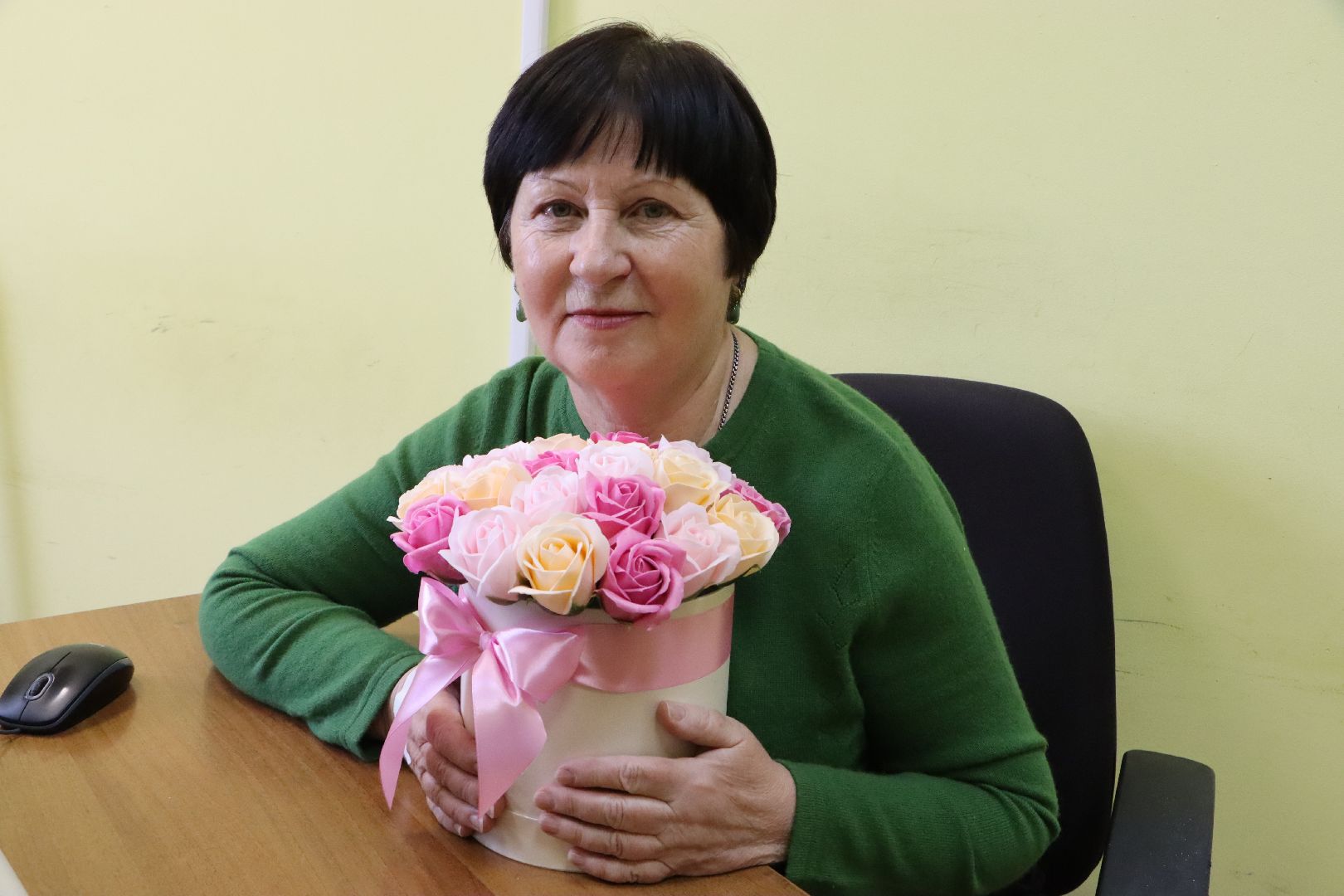 женщина-рыбачка, серебряные пруды, супер улов, щука,