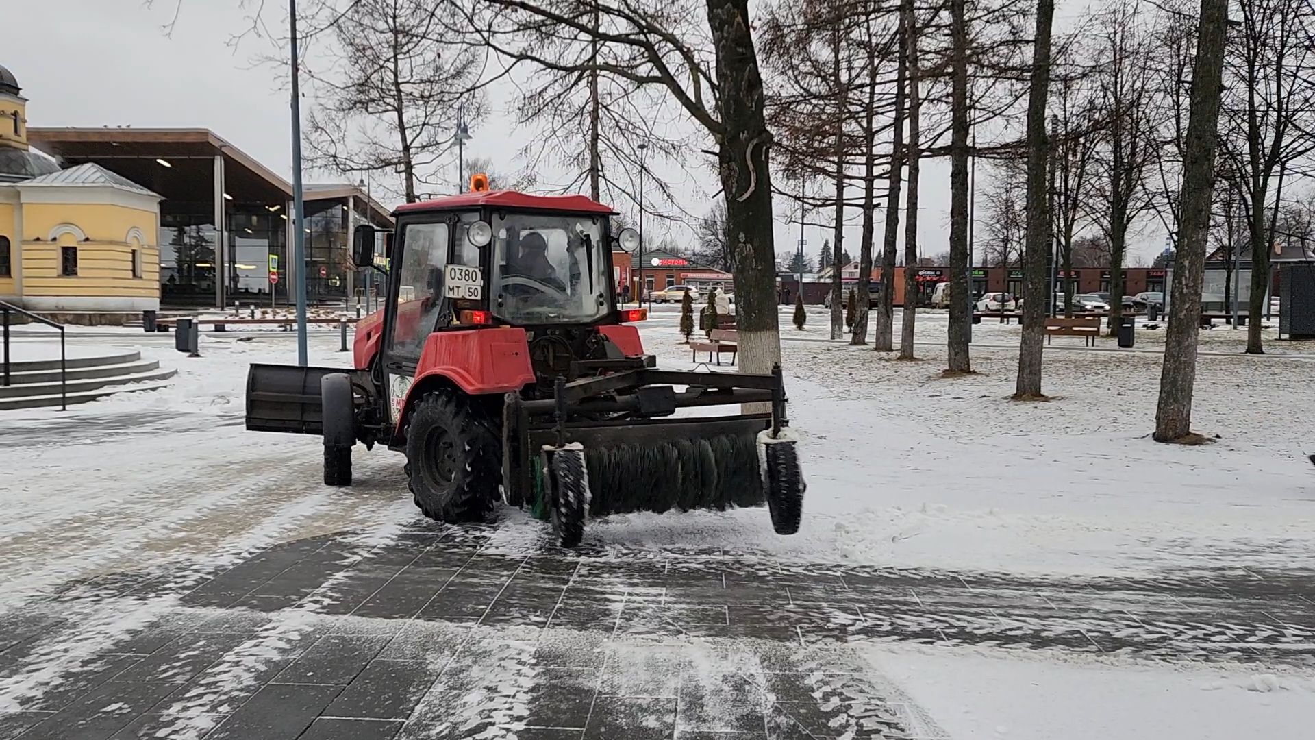 Бронницы, Площадь Тимофеева, Уборка снега,