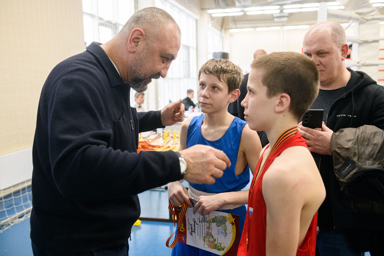 спорт, лыткарино, бокс, лебзяк, олимпийские чемпионы, вертикалки,