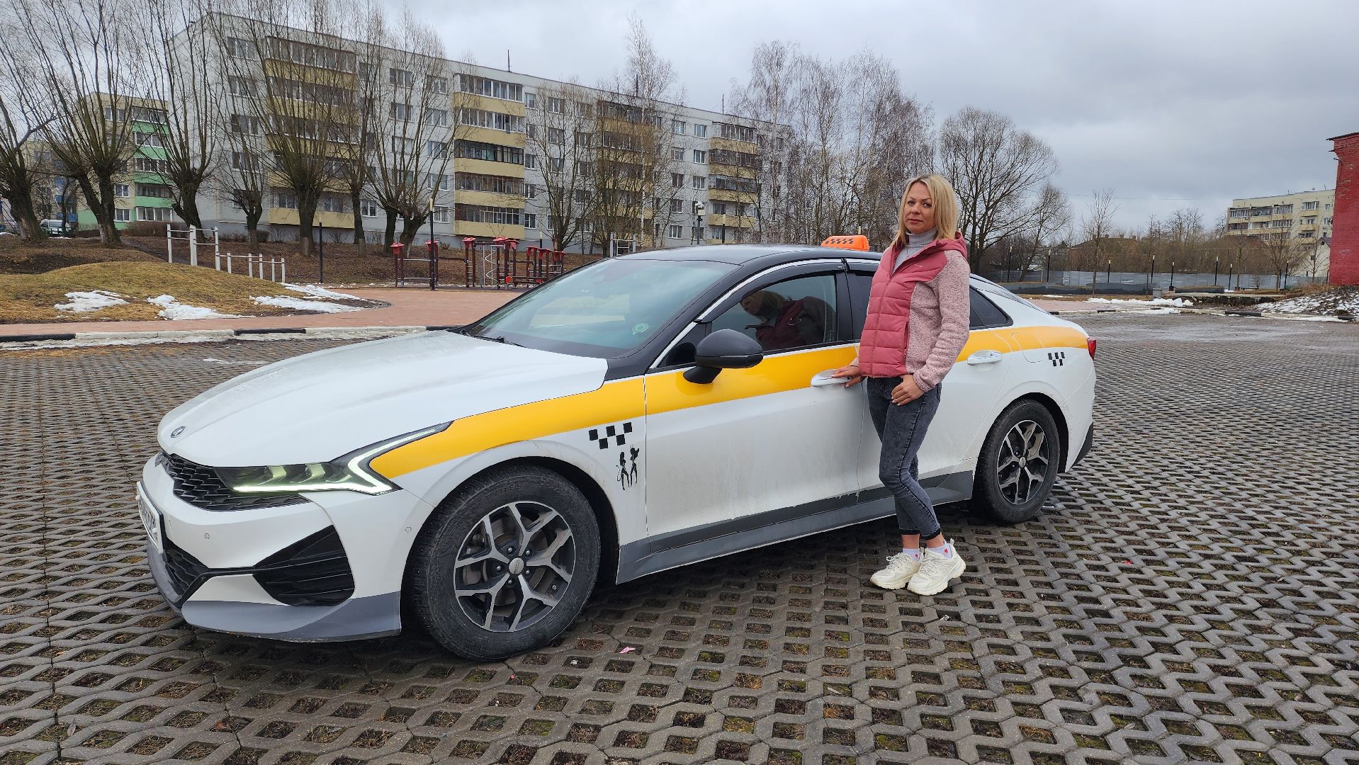 Бронницы, Девушка-таксист, Автоледи,