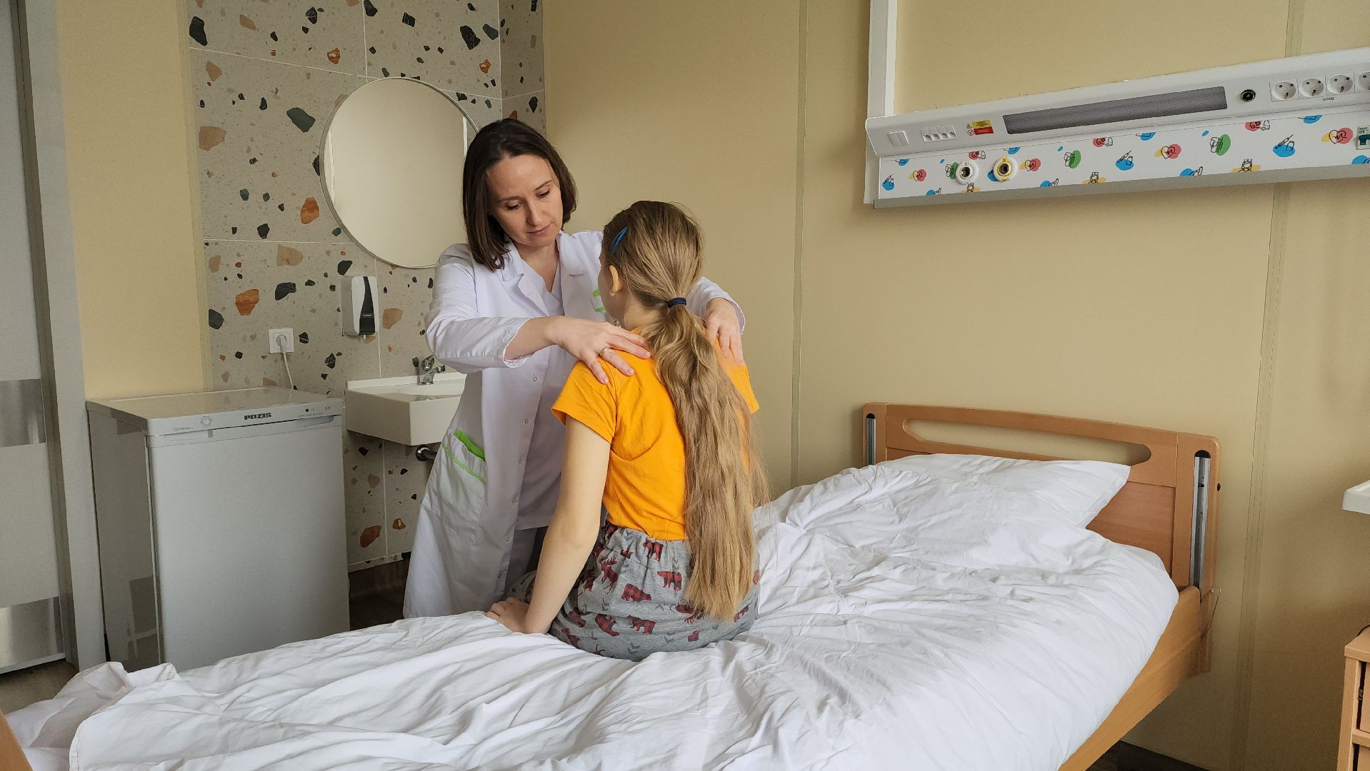 дкц имени рошаля, красногорск, женщина-врач, 8 марта,