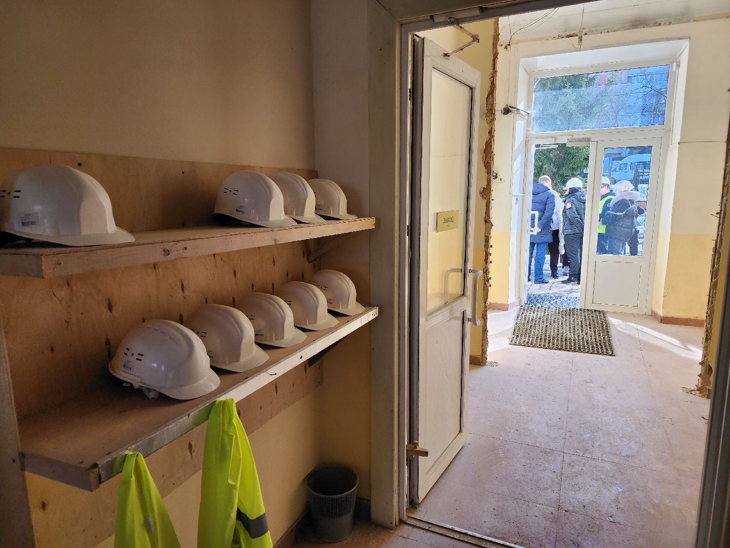 Чехов, улица Чехова 27, центр развития творчества детей и юношества, капремонт, реконструкция, обновление, комиссия, проверка, инспекция, виды и сроки работ, объем и качество работ, глава округа михаил собакин,