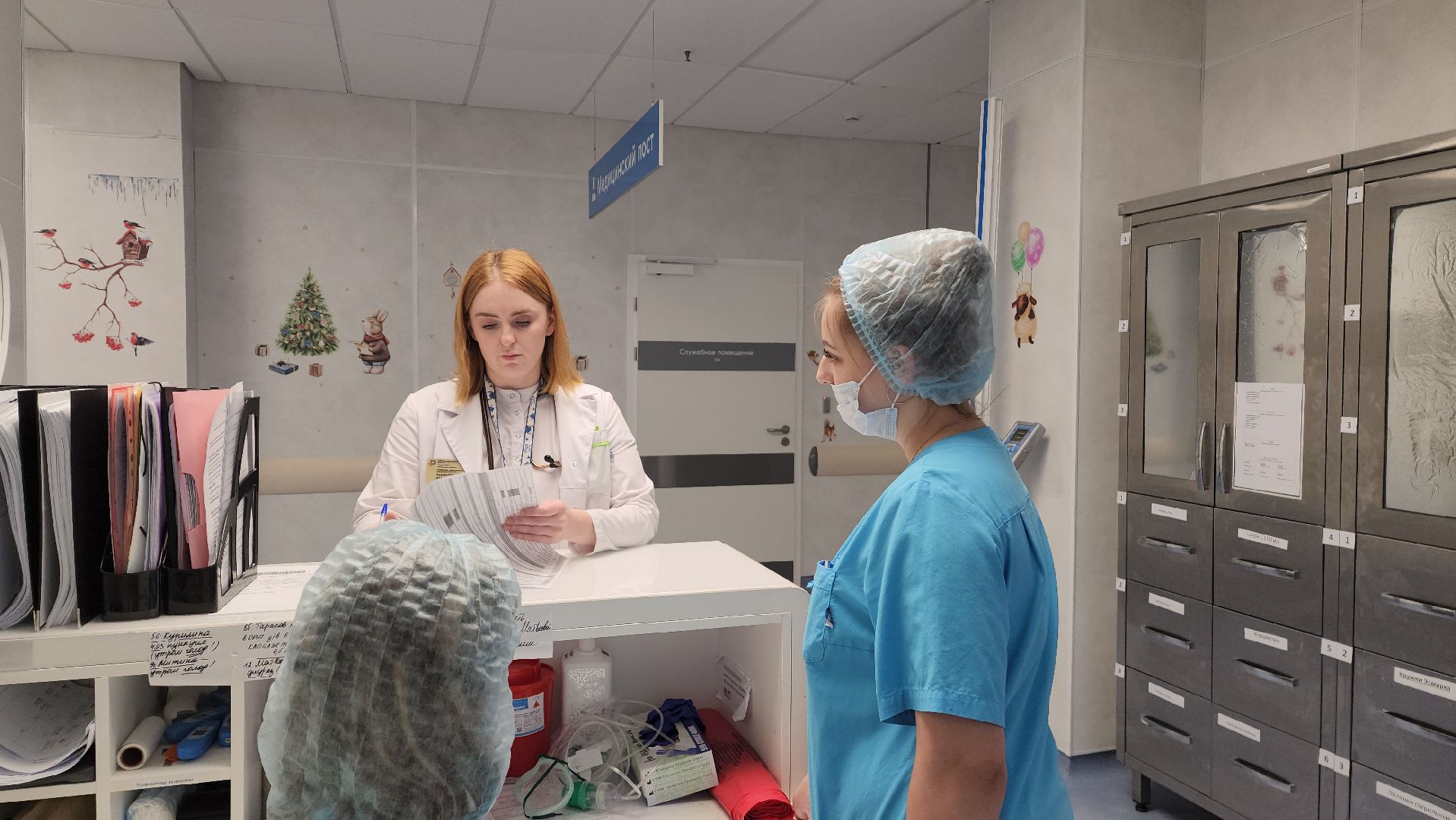 красногорск, дкц имени рошаля, женщина-врач, 8 марта,