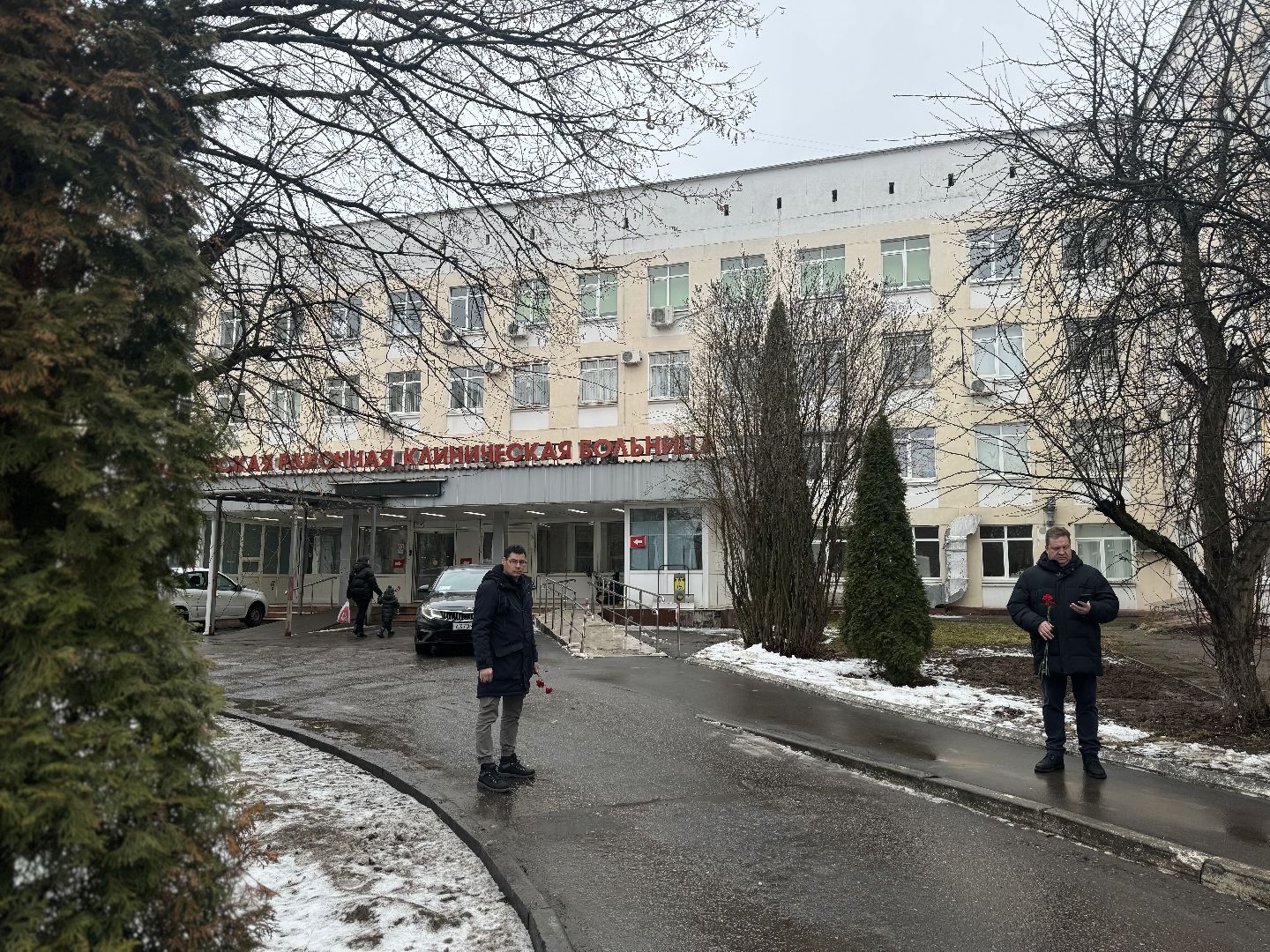 Мемориальная доска, Врач - нейрохирург, видновская клиническая больница, ленинский городской округ,