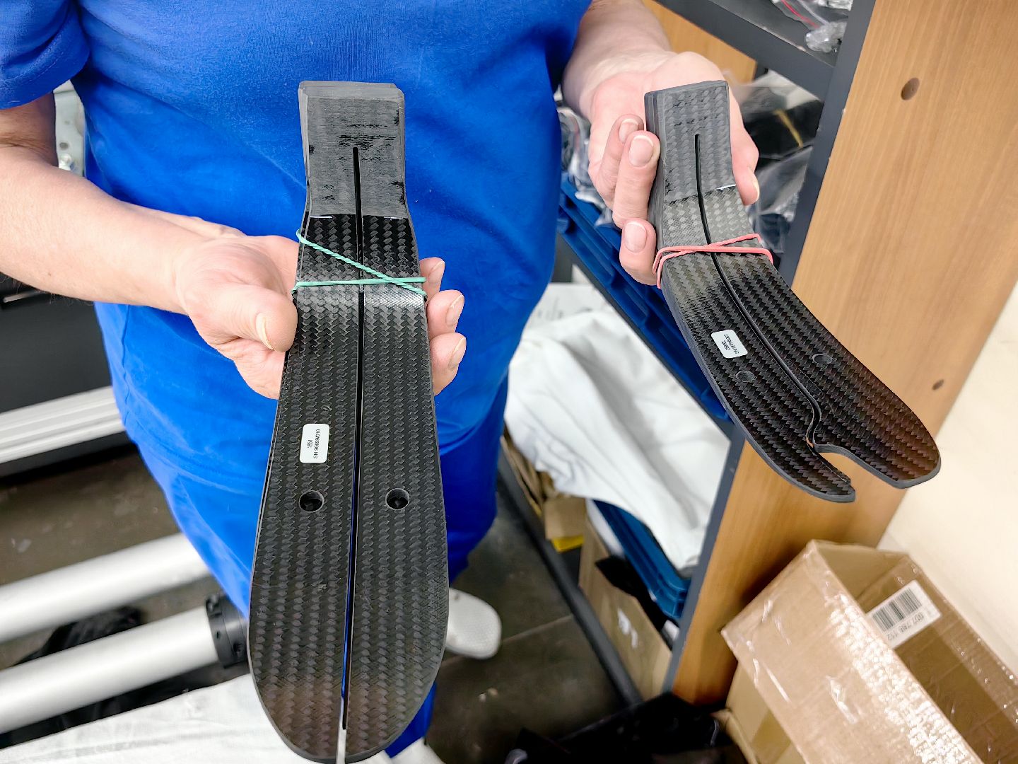 отдел отк, производство, 8 марта, букет, ирисы, контролер,