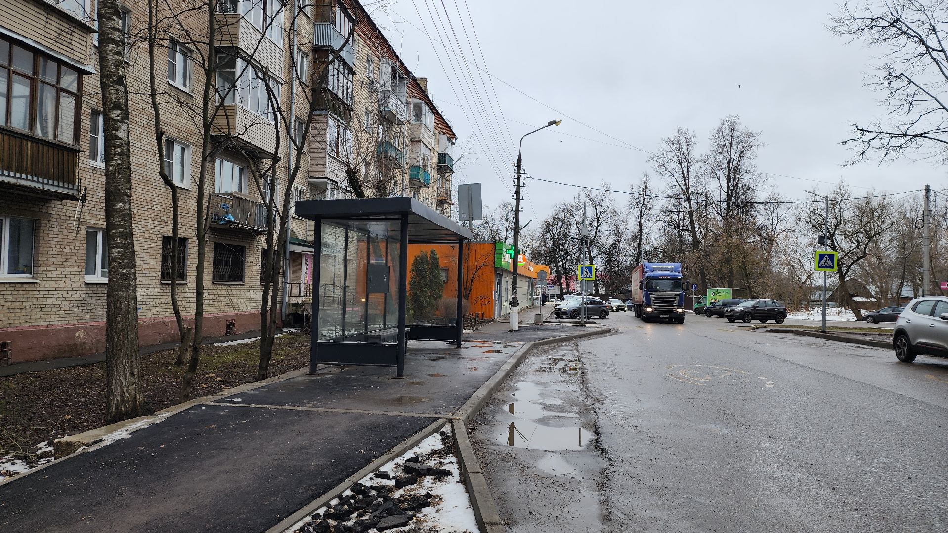 остановка общественного транспорта, пушкино, коммунальная служба, новая остановка,благоустройство, жители,