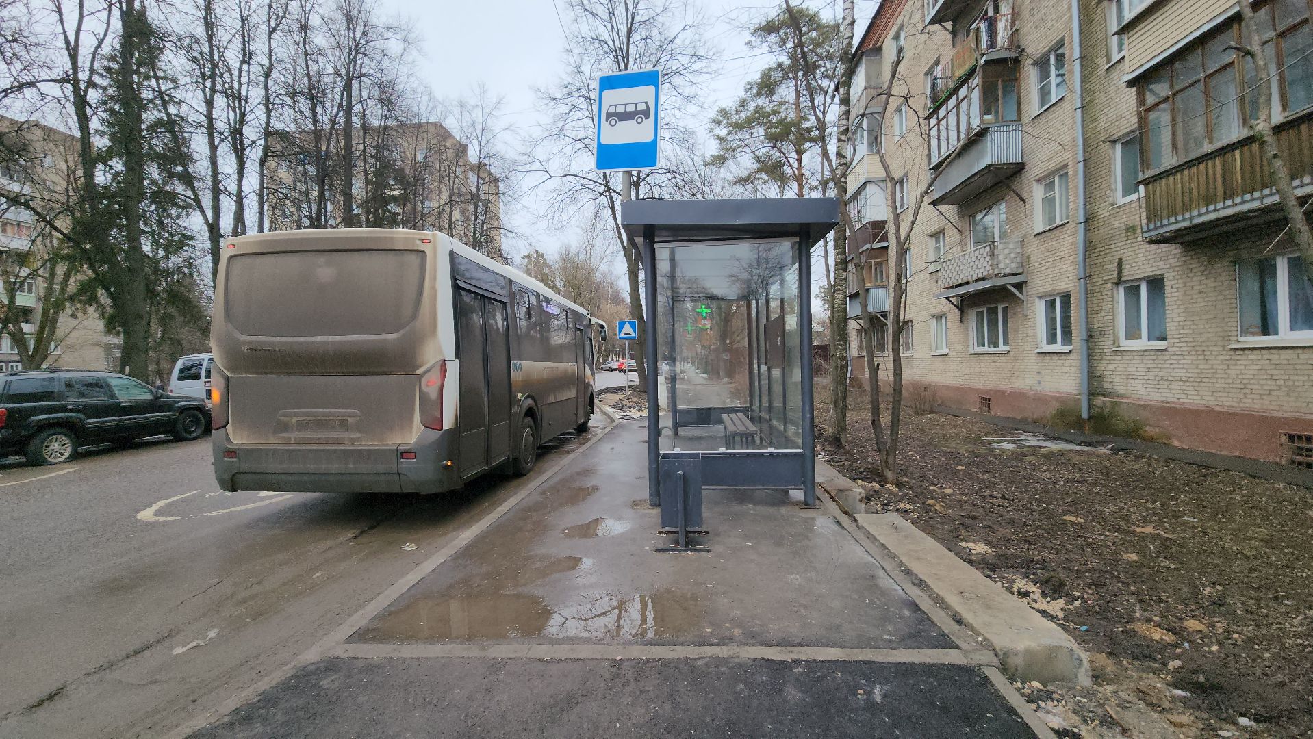 остановка общественного транспорта, пушкино, коммунальная служба, новая остановка,благоустройство, жители,