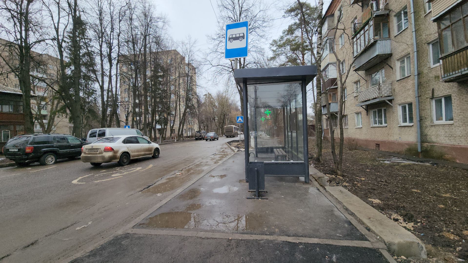 остановка общественного транспорта, пушкино, коммунальная служба, новая остановка,благоустройство, жители,