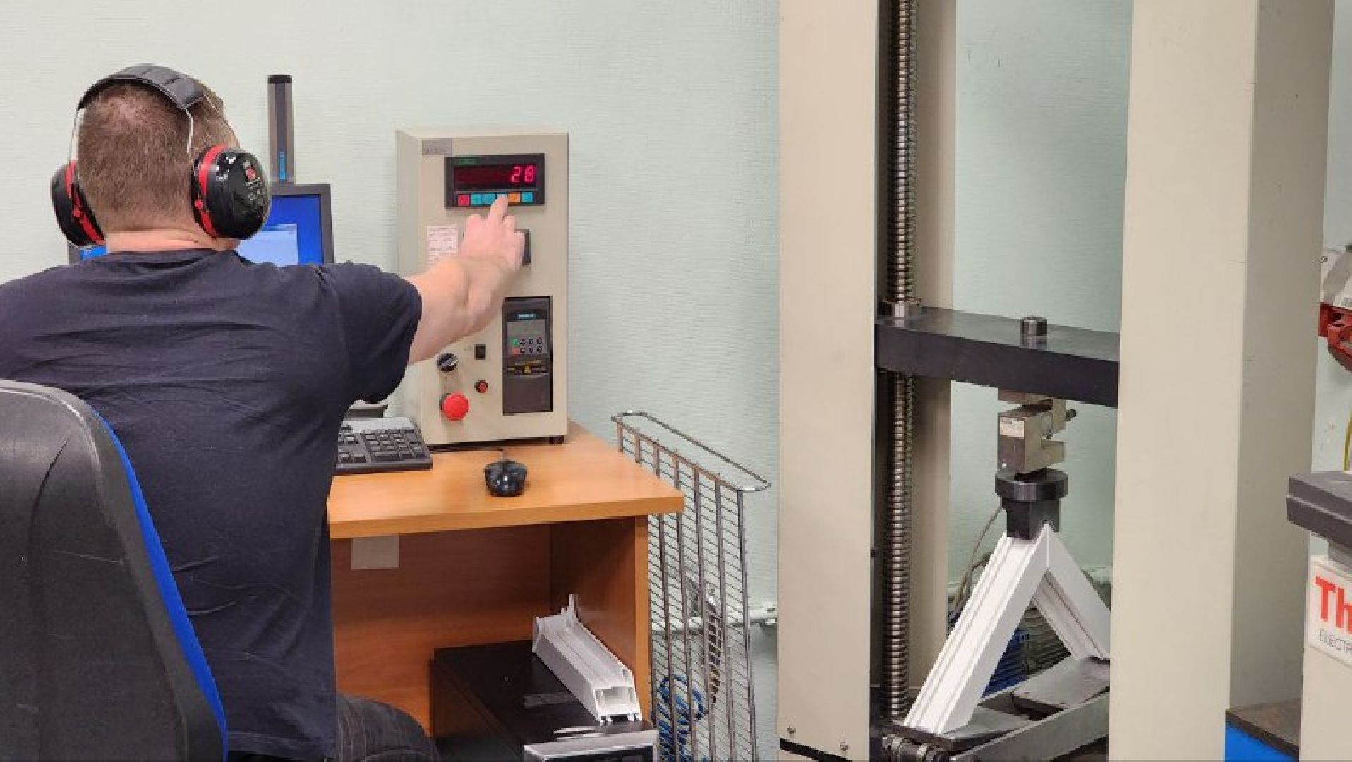 завод по производству оконного профиля, экономика, протвино,