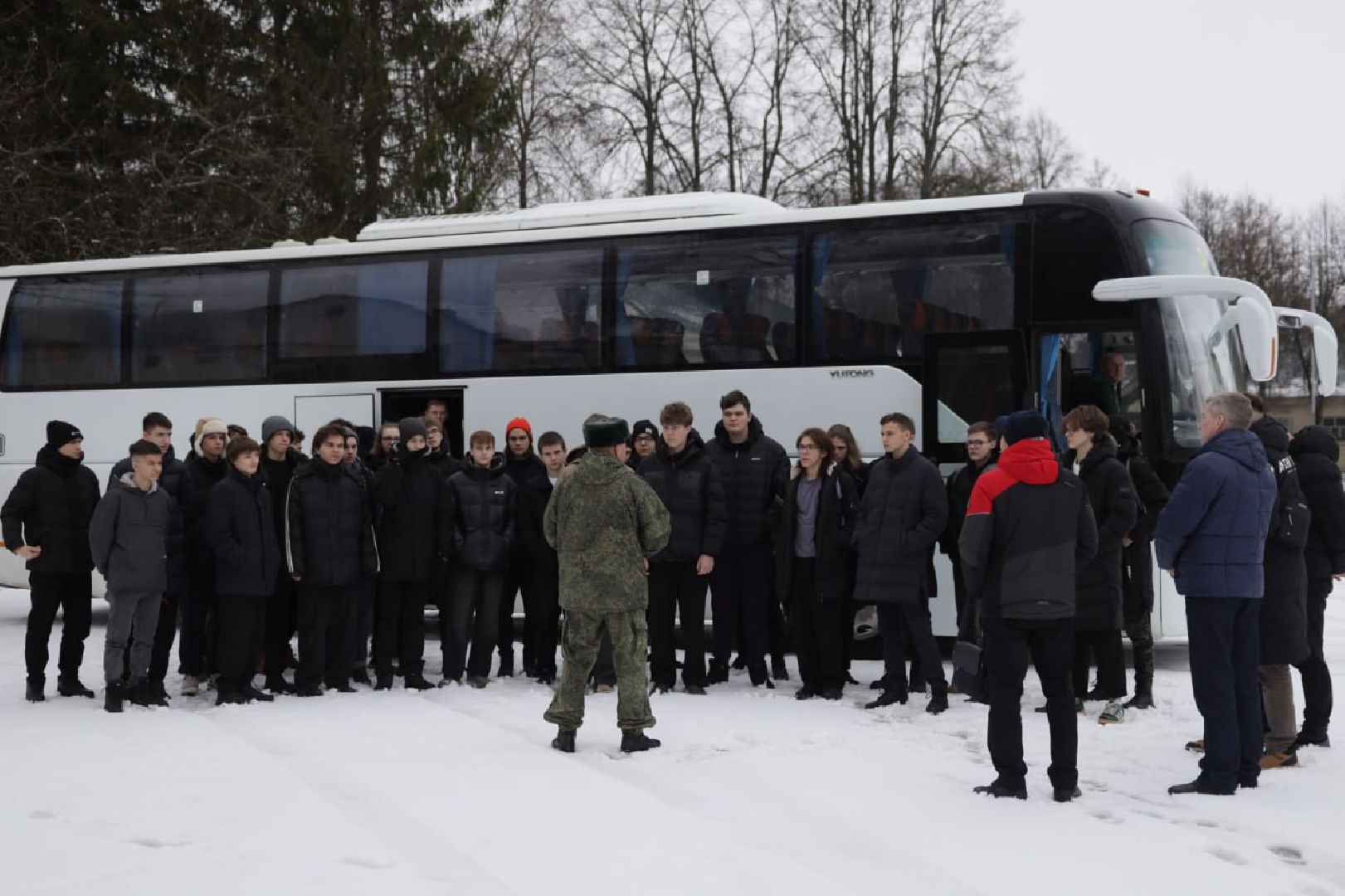 можайск, можайский муниципальный округ, подмосковье, военная часть, военный, день открытых дверей, школьники, профессия военного,