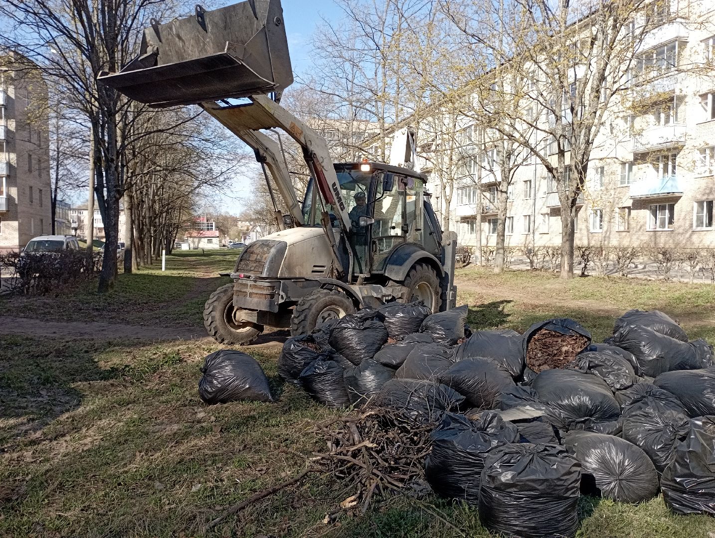уборка мусора, благоустройство, субботник