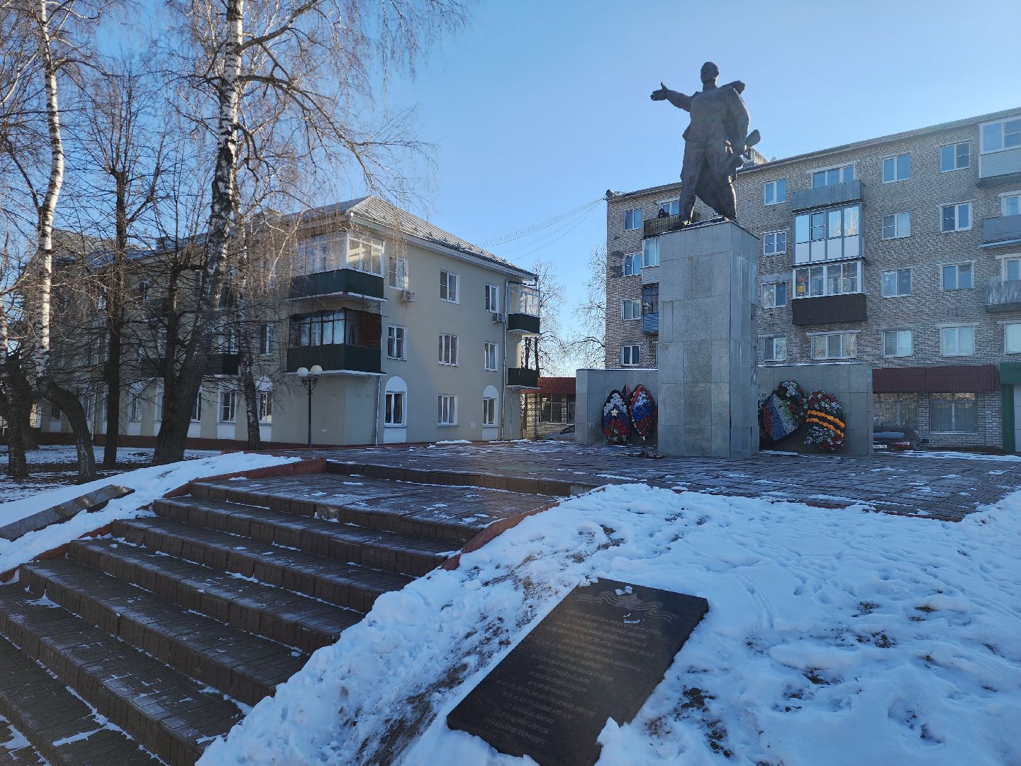 серпухов, подмосковье, площадь 49-й армии, великая отечественная война,