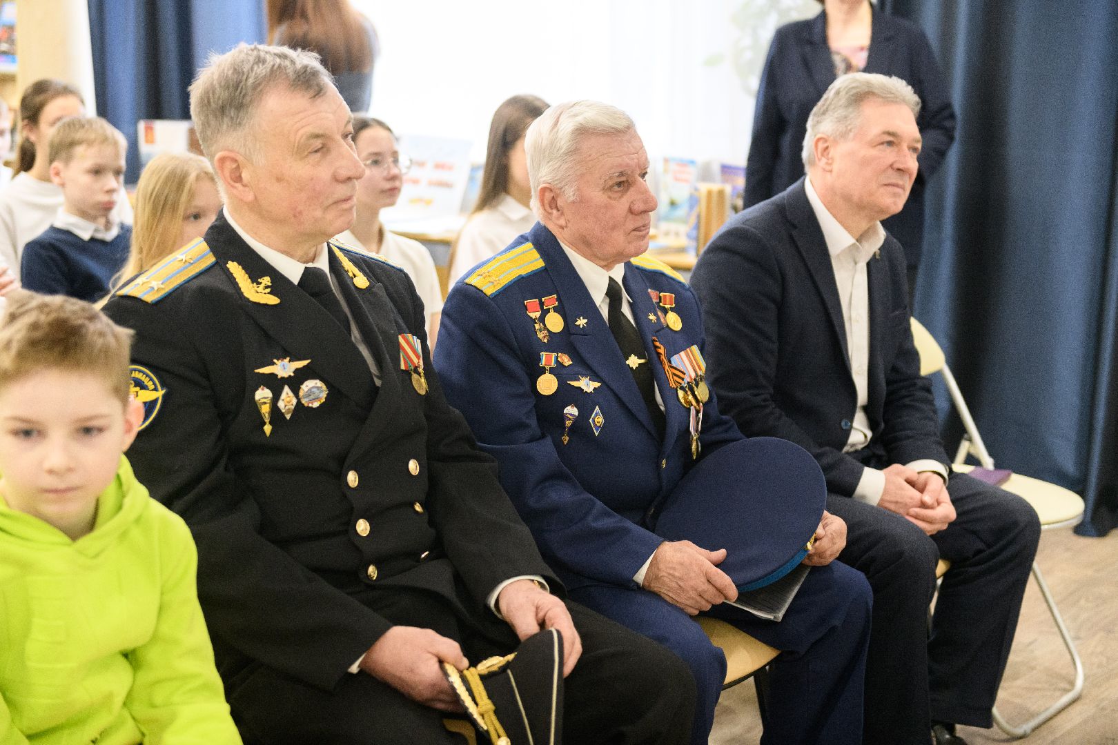 лыткарино, военный летчик, модельная библиотека лыткарино, цбс лыткарино,