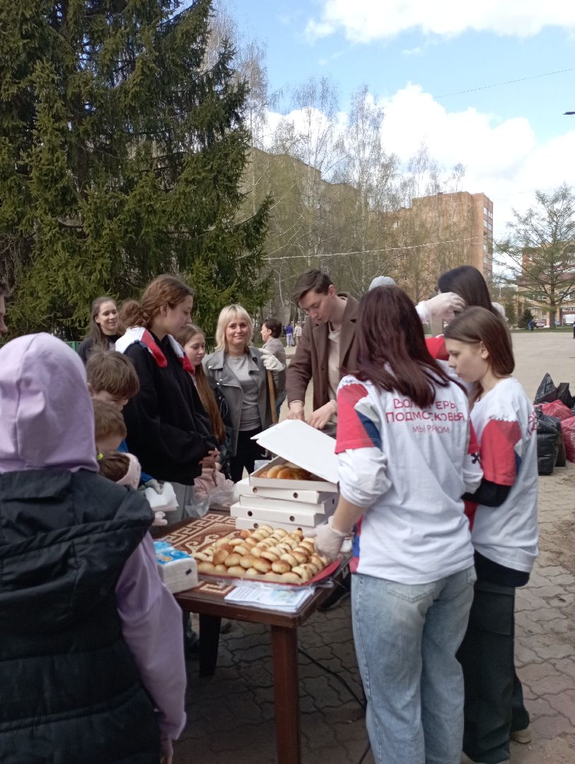 волонтеры, благоустройство, субботник