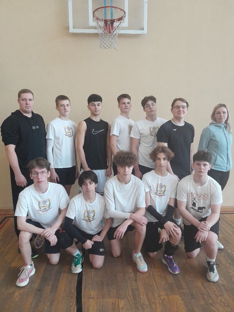 школа 12, волейбол, авангард, турнир по волейболу, учителя,