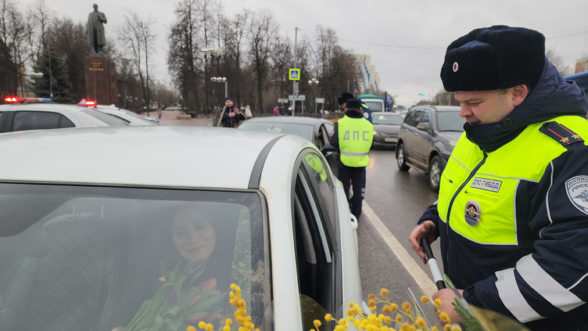 Подольск, 8 Марта, Поздравление,Мимозы,