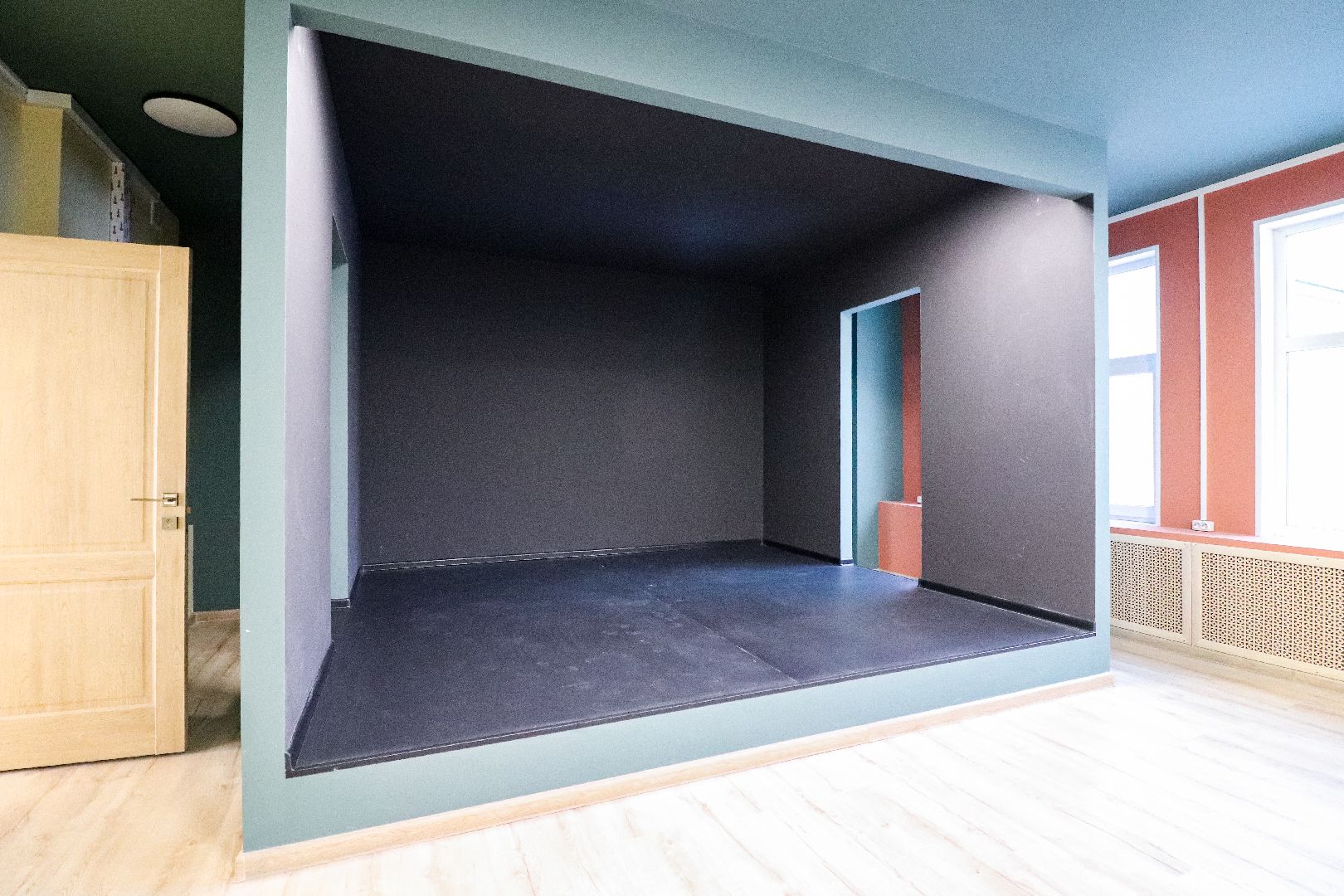 Клин, общество, культура, клубы, строительство, кукольная сцена, вертикалки,