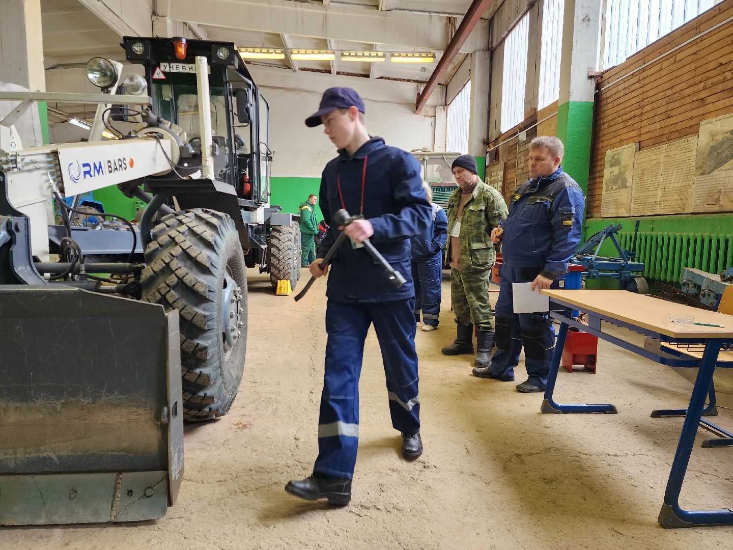 раменское, образование, раменский дорожно-строительный техникум, чемпионат профессионалы 2025,управление автогрейдером,