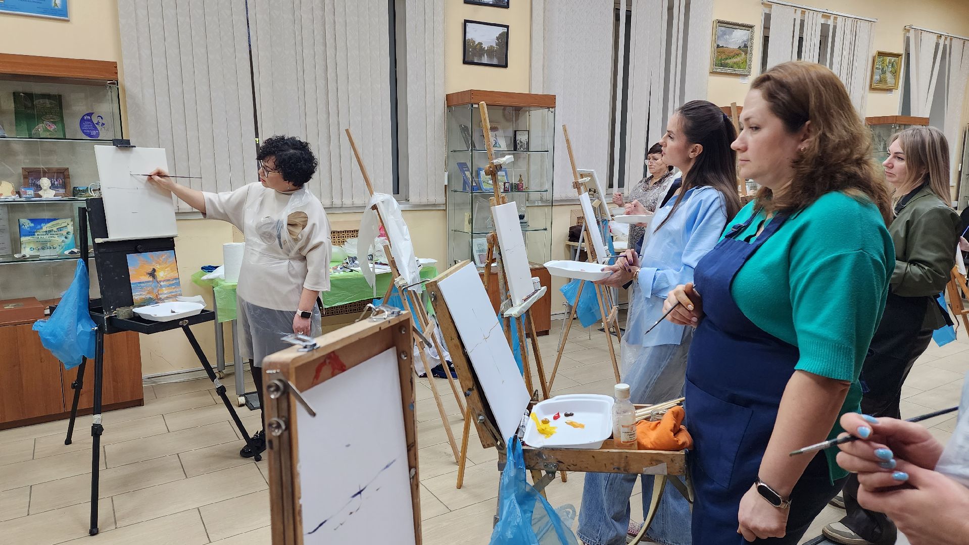 истра, культура, библиотека, мастер-класс по живописи,